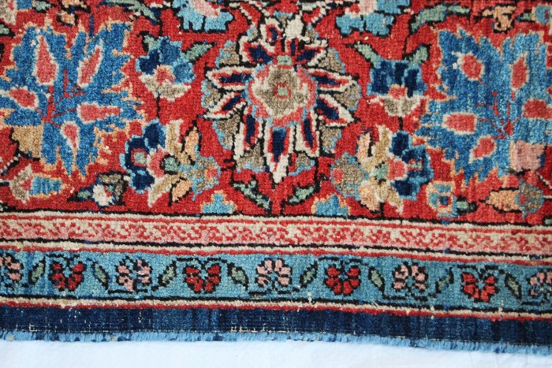 Orientbrückeum 1960, Persien, Keshan, Baumwolle/Wolle, zentrales Medaillon auf blauem Feld, - Bild 5 aus 8