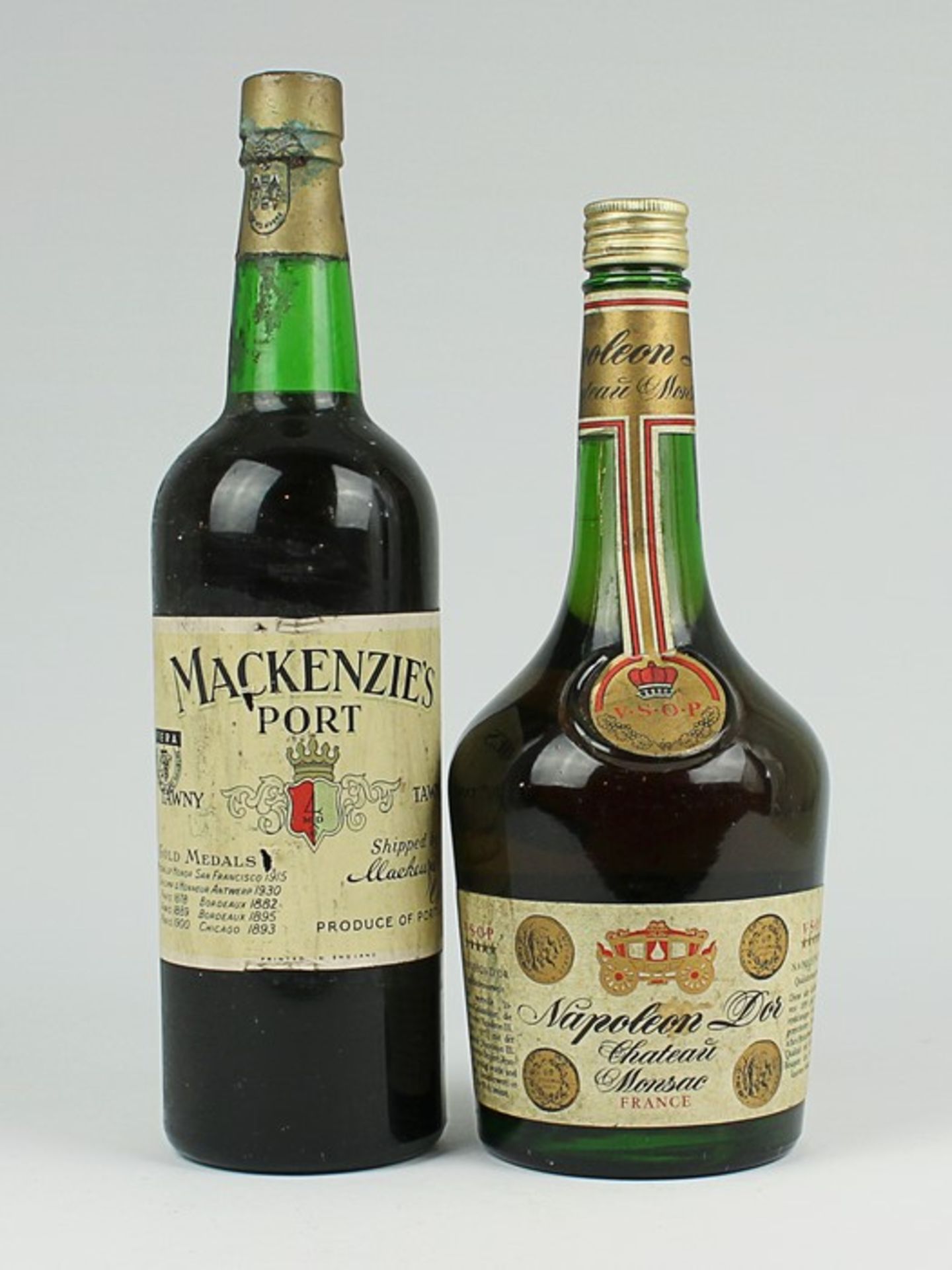 Cognac u.a.1 Fl., Napoleon Dor, Chateau Monsac, V.S.O.P, Frankreich; 1 Fl., Mackenzie´s Port, Tawny,