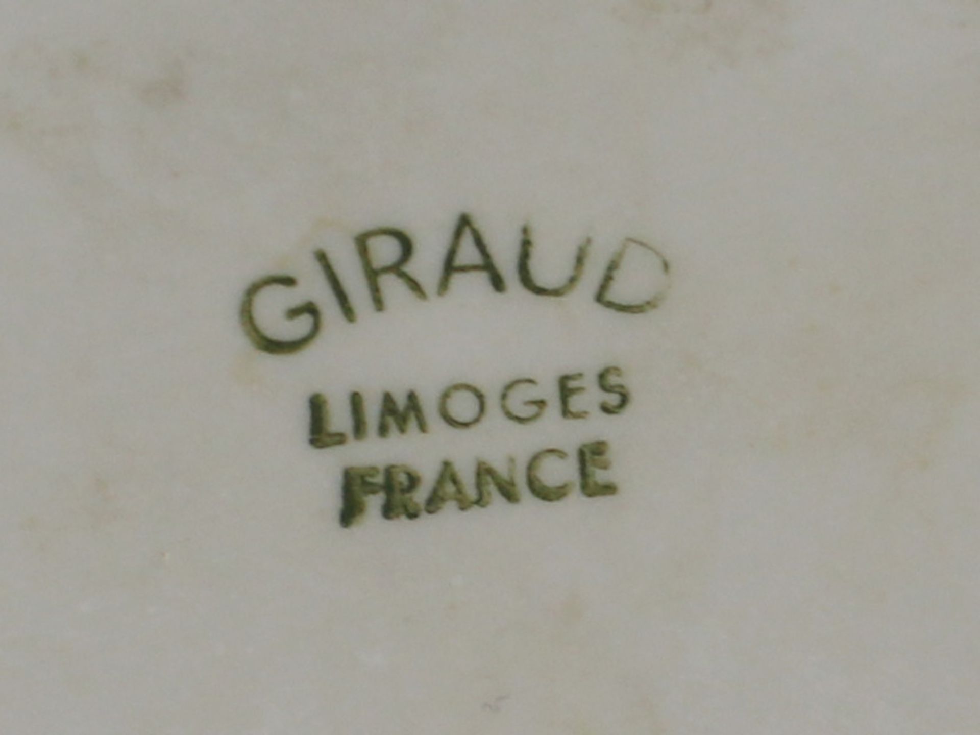 Giraud - Jardinieregrüne Stempelmarke, Limoges, Frankreich, Barockstil, auf 4 Volutenfüßen lastender - Bild 2 aus 2