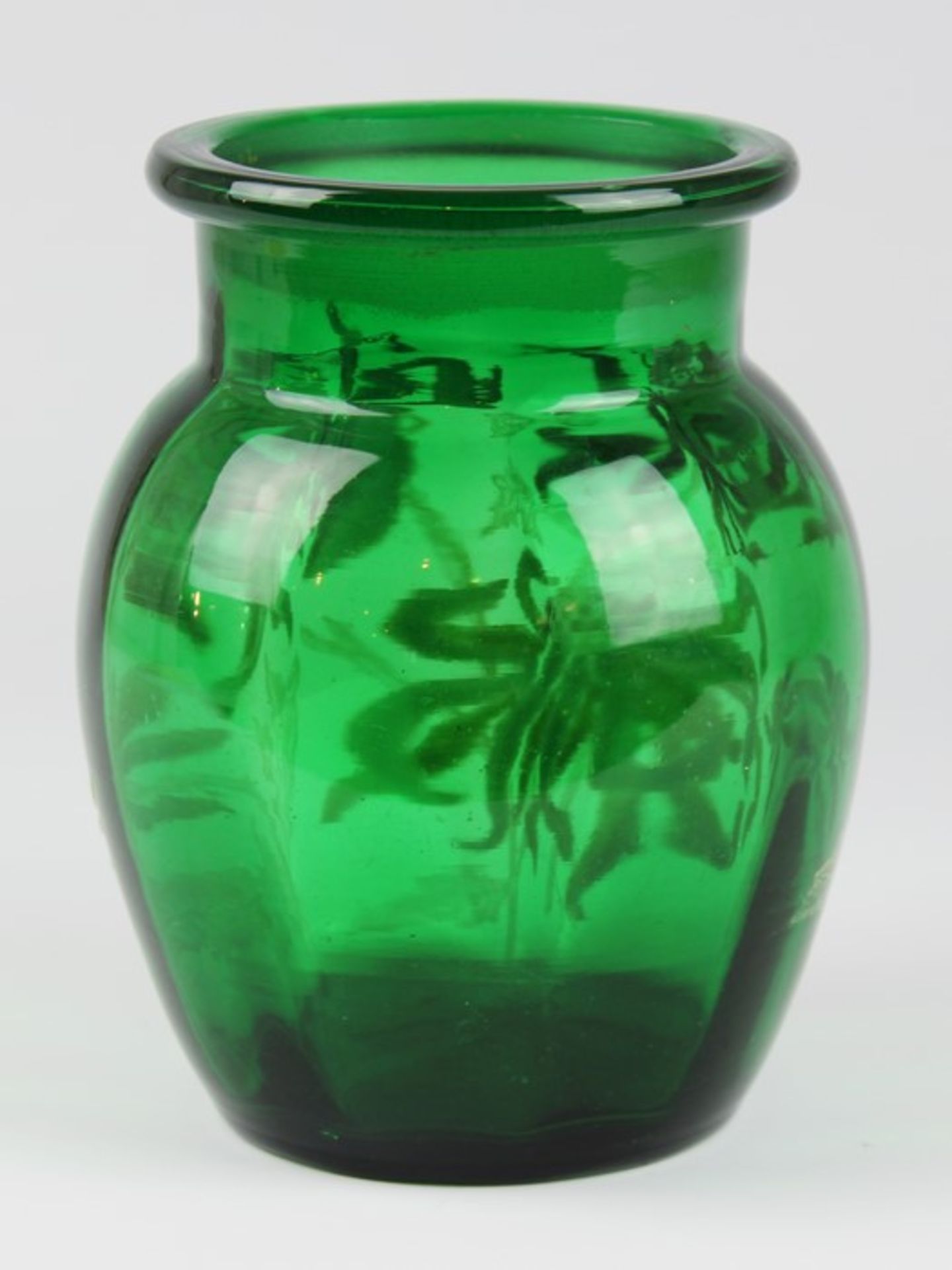 Gallé - Vase1880 - 84, Historismus, Emile Gallé, Frankreich, grünfarbenes dickw. Glas, runder Stand, - Image 5 of 5