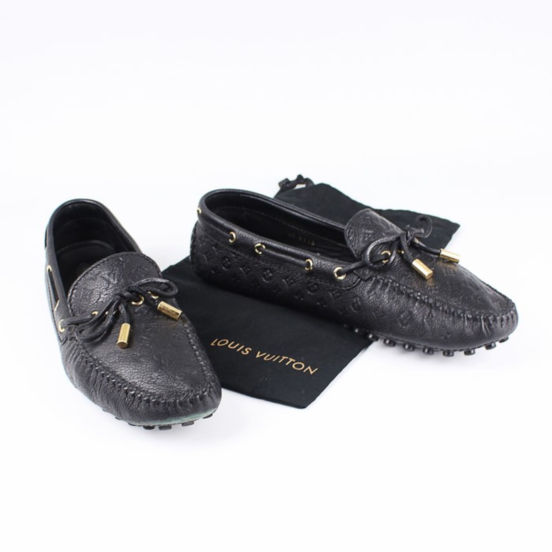 Louis Vuitton - SchuheGloria Flat Loafer, schwarzes Kalbsleder, Mokkasinform mit Monogrammprägung,