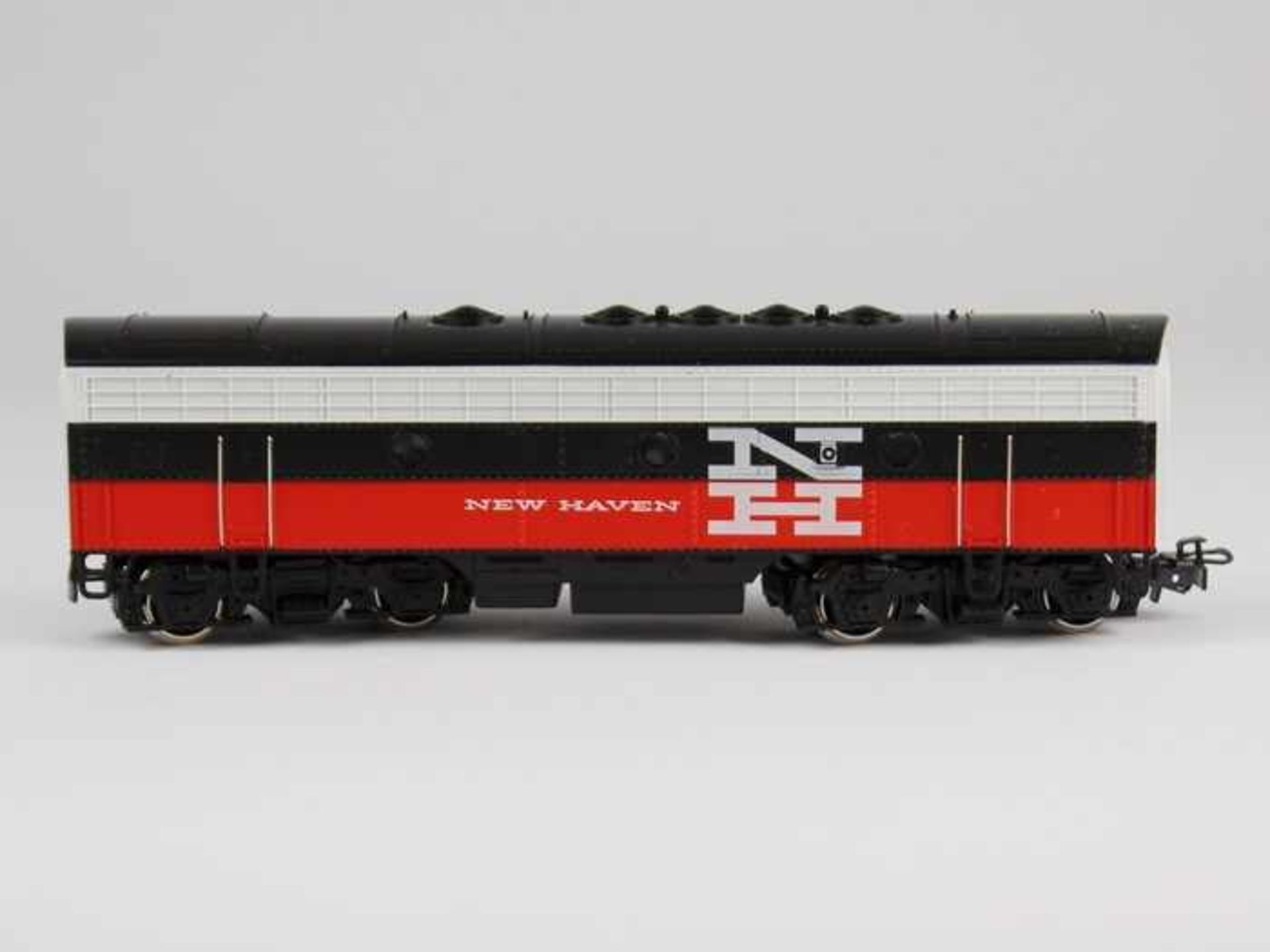Märklin - EisenbahnH0, 4062, Typ EMD F7 B-Unit, Ergänzungswagen zum Zug-Set "New Haven", unbesp., - Bild 5 aus 6