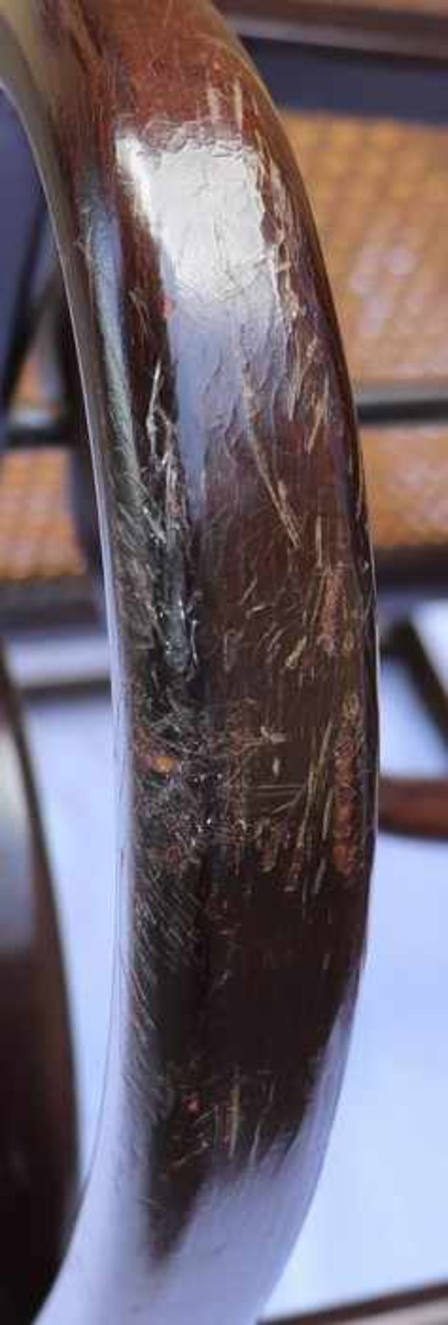 Trachtenkorb19. Jh., Franken, Weide mit Lederapplikationen, tlw. eingefärbt, halbrunde Form mit - Bild 7 aus 18
