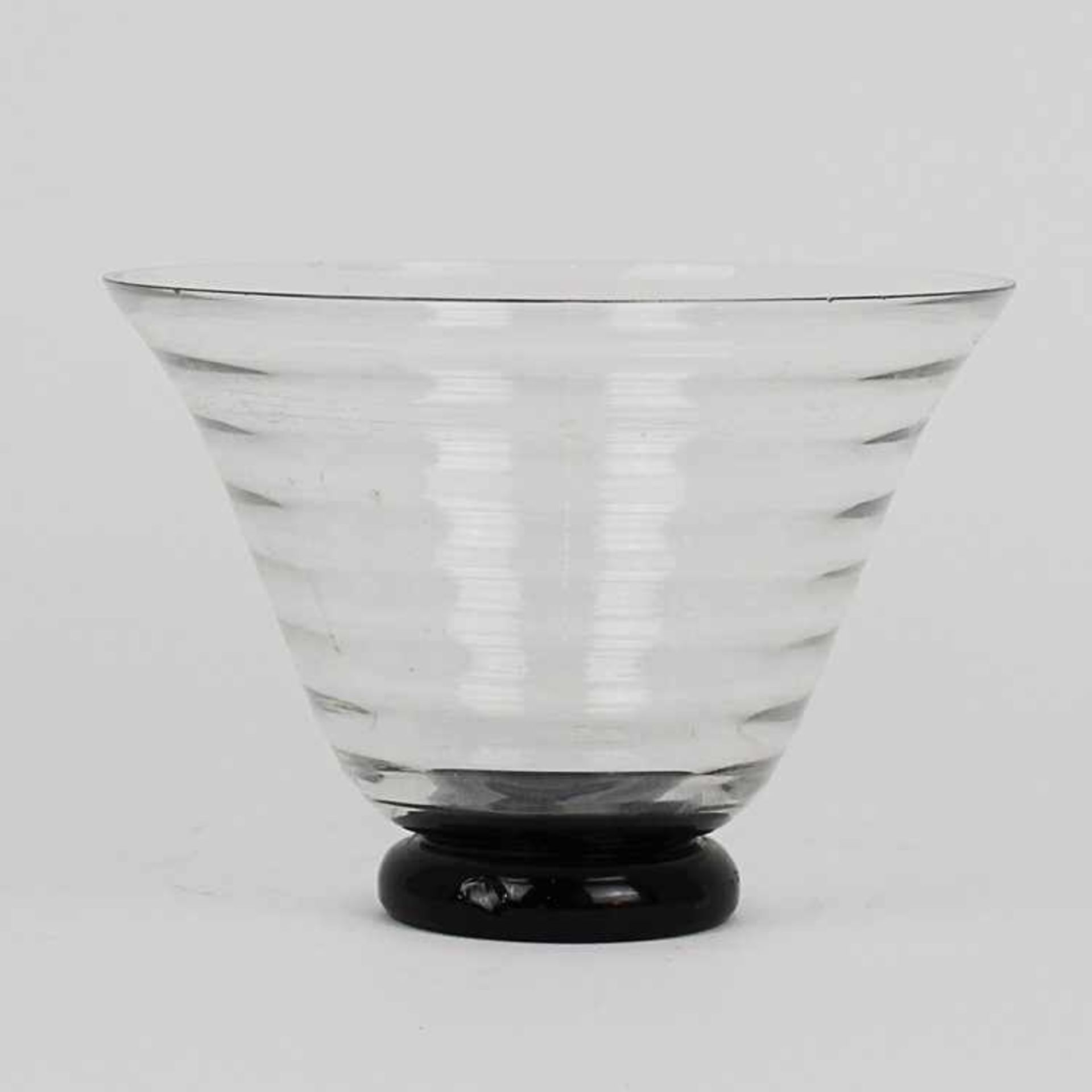 Daum Frères - Schaleum 1930, Art déco, Daum Frères, Nancy, Frankreich, farbloses u. schw. Glas, - Image 2 of 2