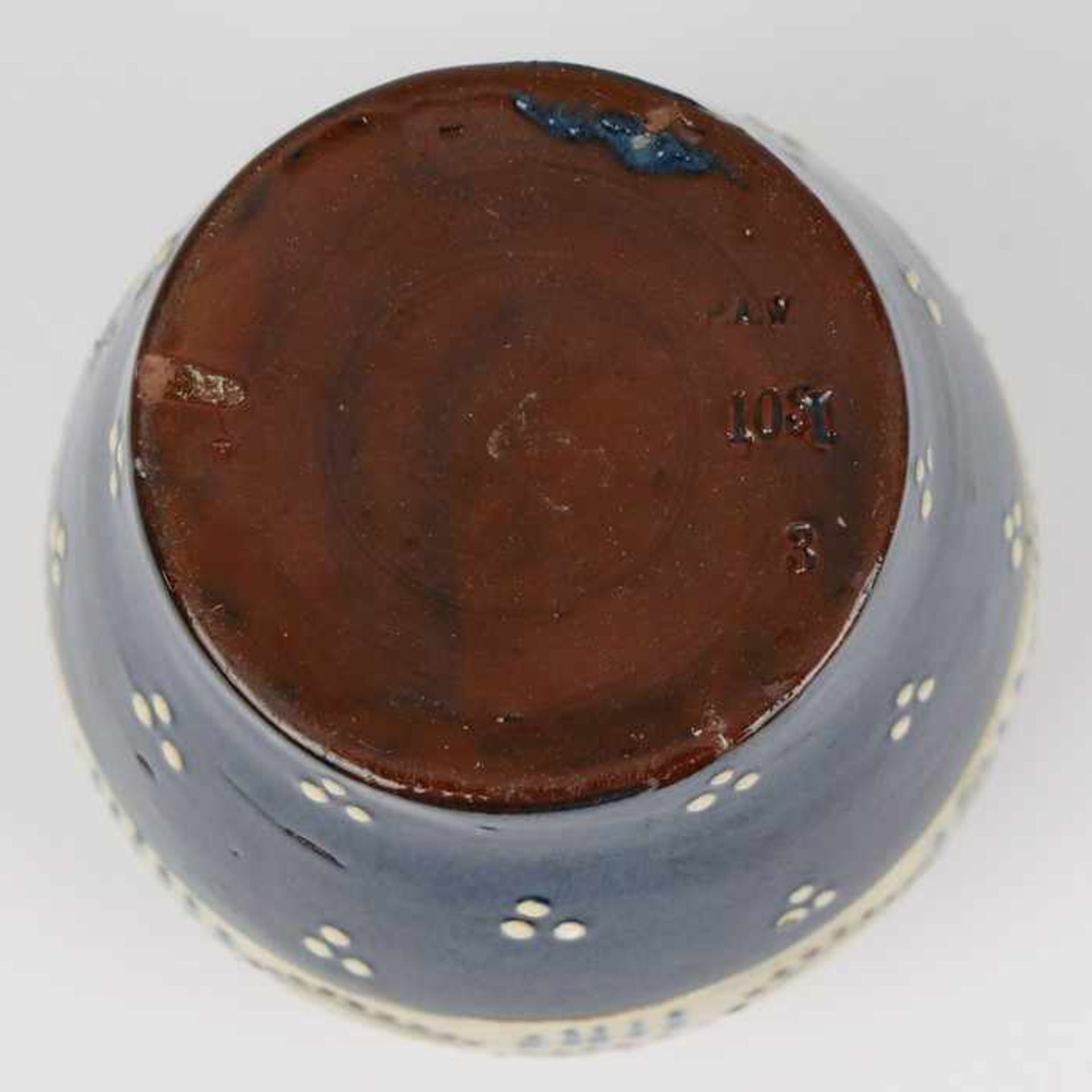 Wranitzky, P.A. - Vaseum 1900, Prägemarke, Nr. 103, bauchiger Korpus, blauer Fond mit weißen Tupfen, - Bild 4 aus 4