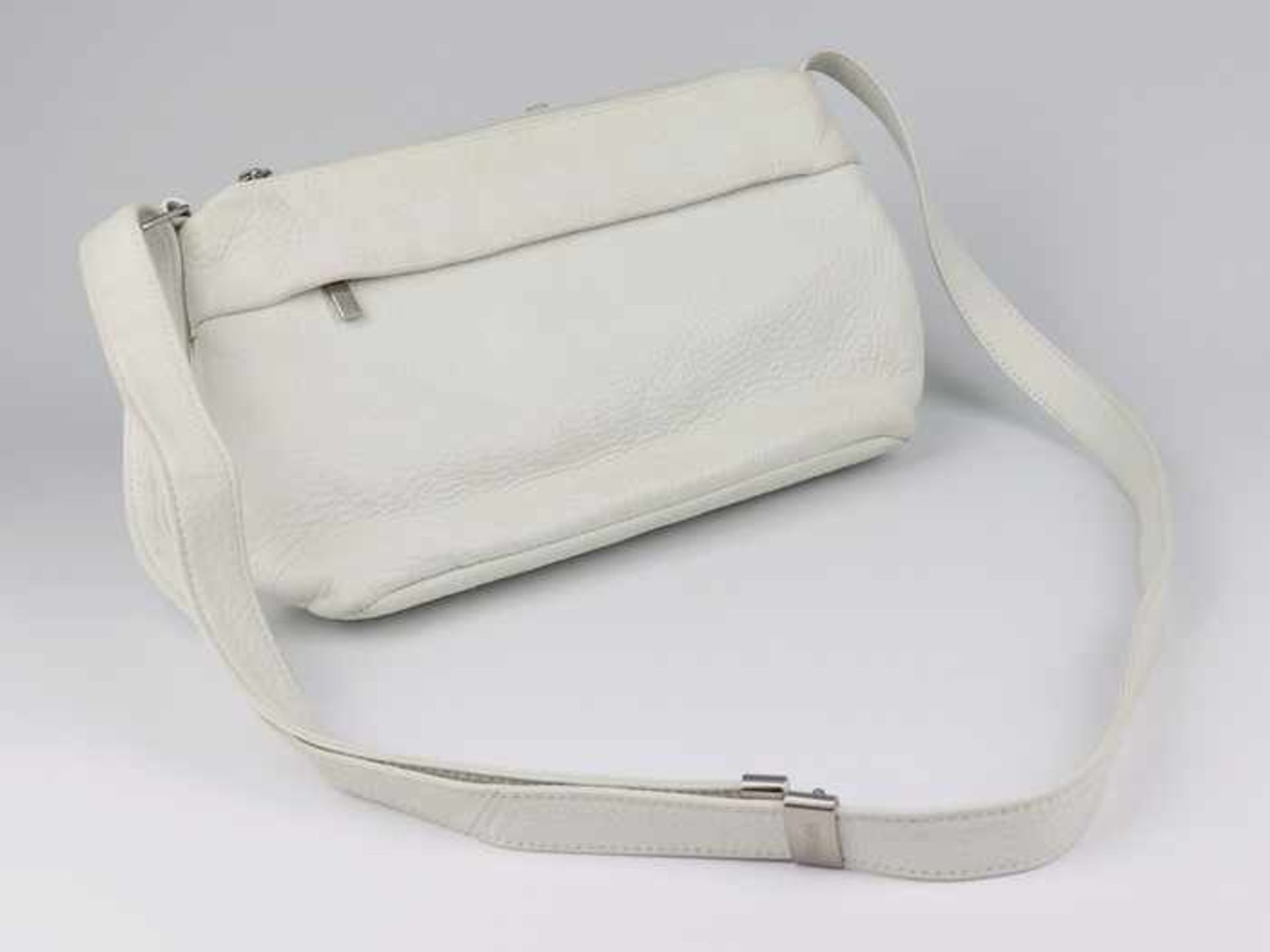 Bree - Damenhandtascheweißes Leder, Schulterriemen, Reißverschluss, min. Tragesp., L ca. 28 cm - Bild 2 aus 2