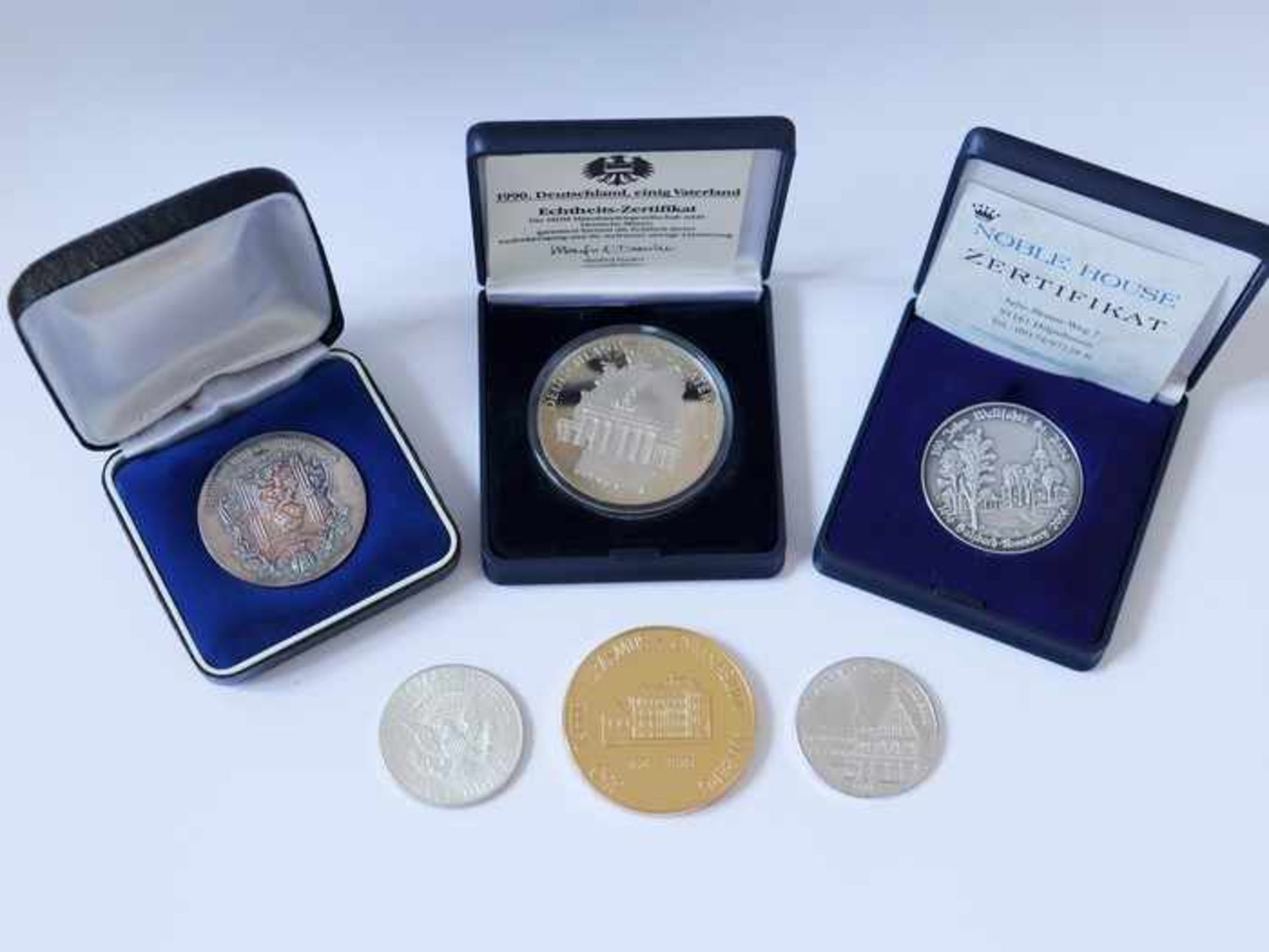Medaillen/Münzen6 St., dabei 2 x Si 990, 1 x Deutschland Einig Vaterland 1990, in Münzkapsel, Dollar - Bild 2 aus 2