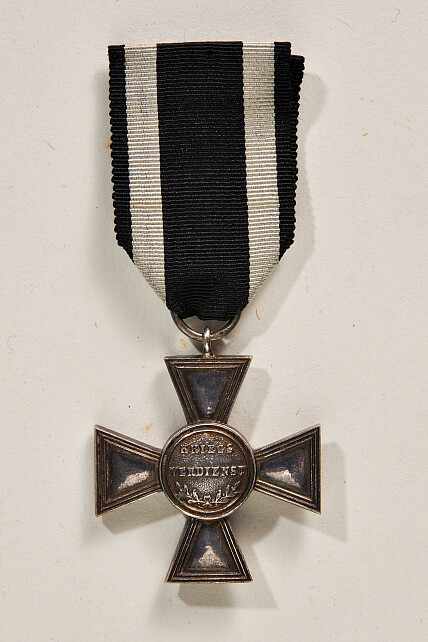 Orden & Ehrenzeichen Deutschland - Preußen : Prussian Military Merit Cross 1st Class.Silver plated - Image 2 of 2