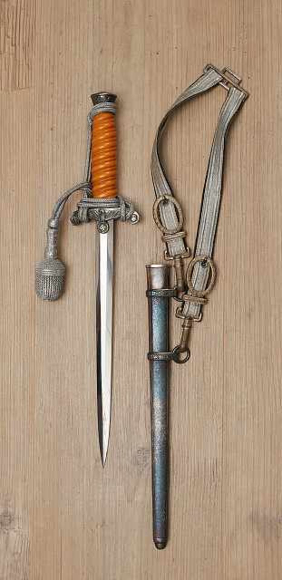 Deutsches Reich 1933 - 1945 - Heer - Edged Weapons : Army Officers Dagger.Marked ROBERT KLAAS
