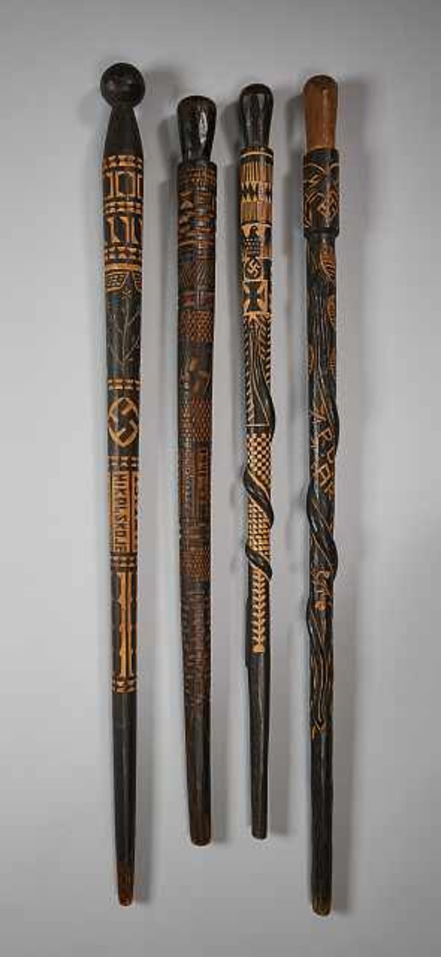 Deutsches Reich 1933 - 1945 - Heer : Wolchow Stick.Wooden walking stick has ornate hand carved