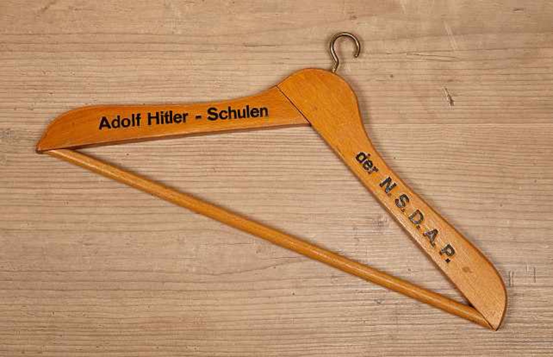 Deutsches Reich 1933 - 1945 - NPEA - NAPOLA ADOLF HITLER SCHULEN : Coat Hanger from the Adolf Hitler