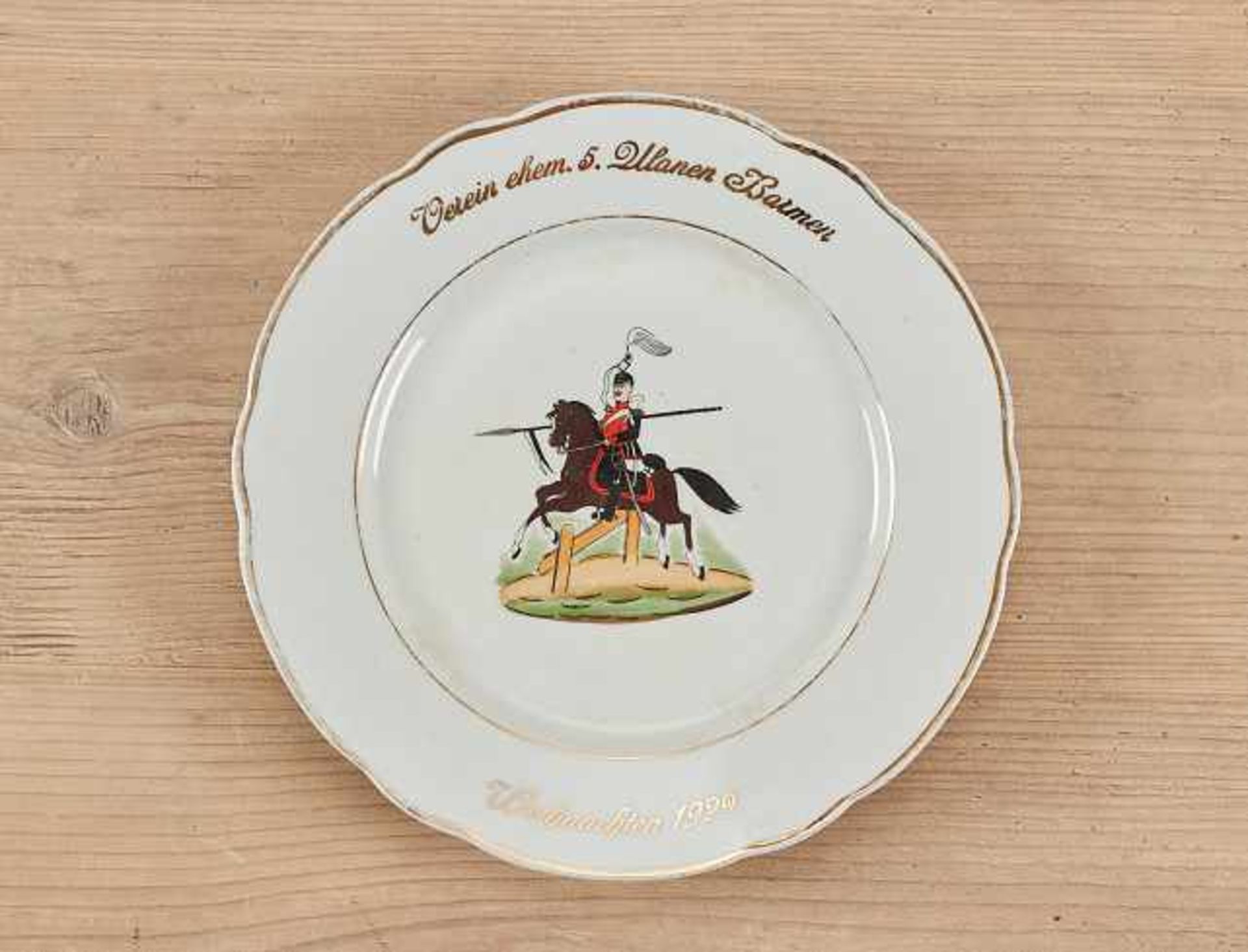 Weimarer Republik - Reichswehr : Ulan Association Commemorative Plate.Plate features stylized