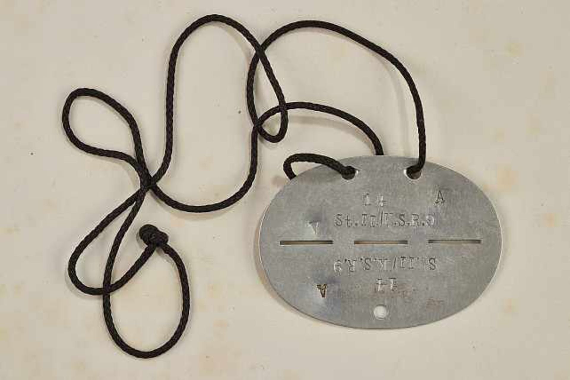 Deutsches Reich 1933 - 1945 - Heer : Identification Disc.Identification disc (Dog tag) for a soldier