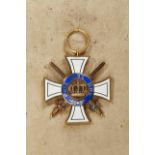 Orden & Ehrenzeichen Deutschland - Preußen : 3rd Class with Swords Breast Badge.Cross features