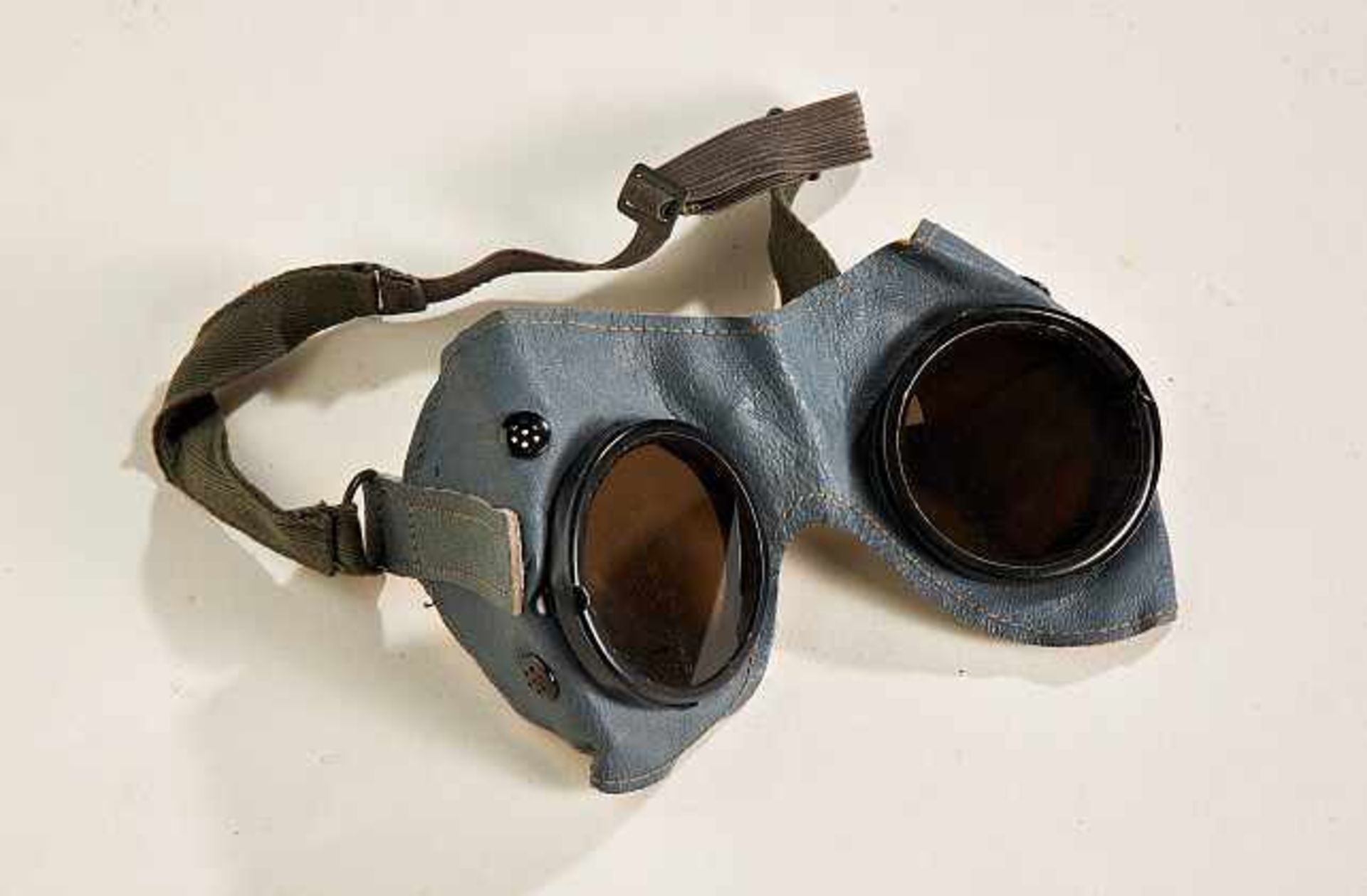 Deutsches Reich 1933 - 1945 - Heer : Army Issue Goggles.Army issue goggles show light wear/age and