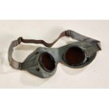 Deutsches Reich 1933 - 1945 - Heer : Army Issue Sun, wind and dust goggles.Tinted goggles come