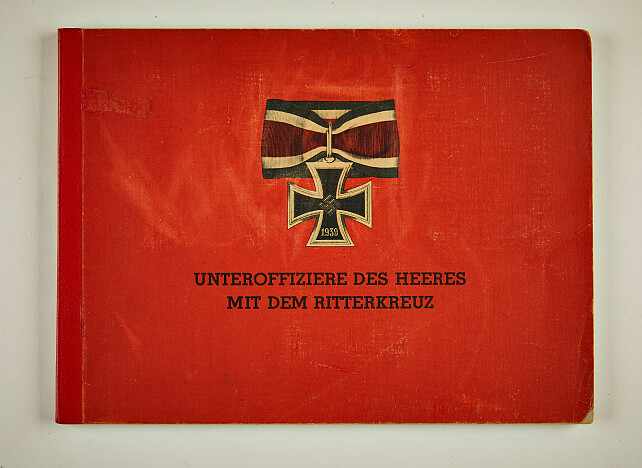 Deutsches Reich 1933 - 1945 - General Awards - Ritterkreuz : Twenty four page soft bound book