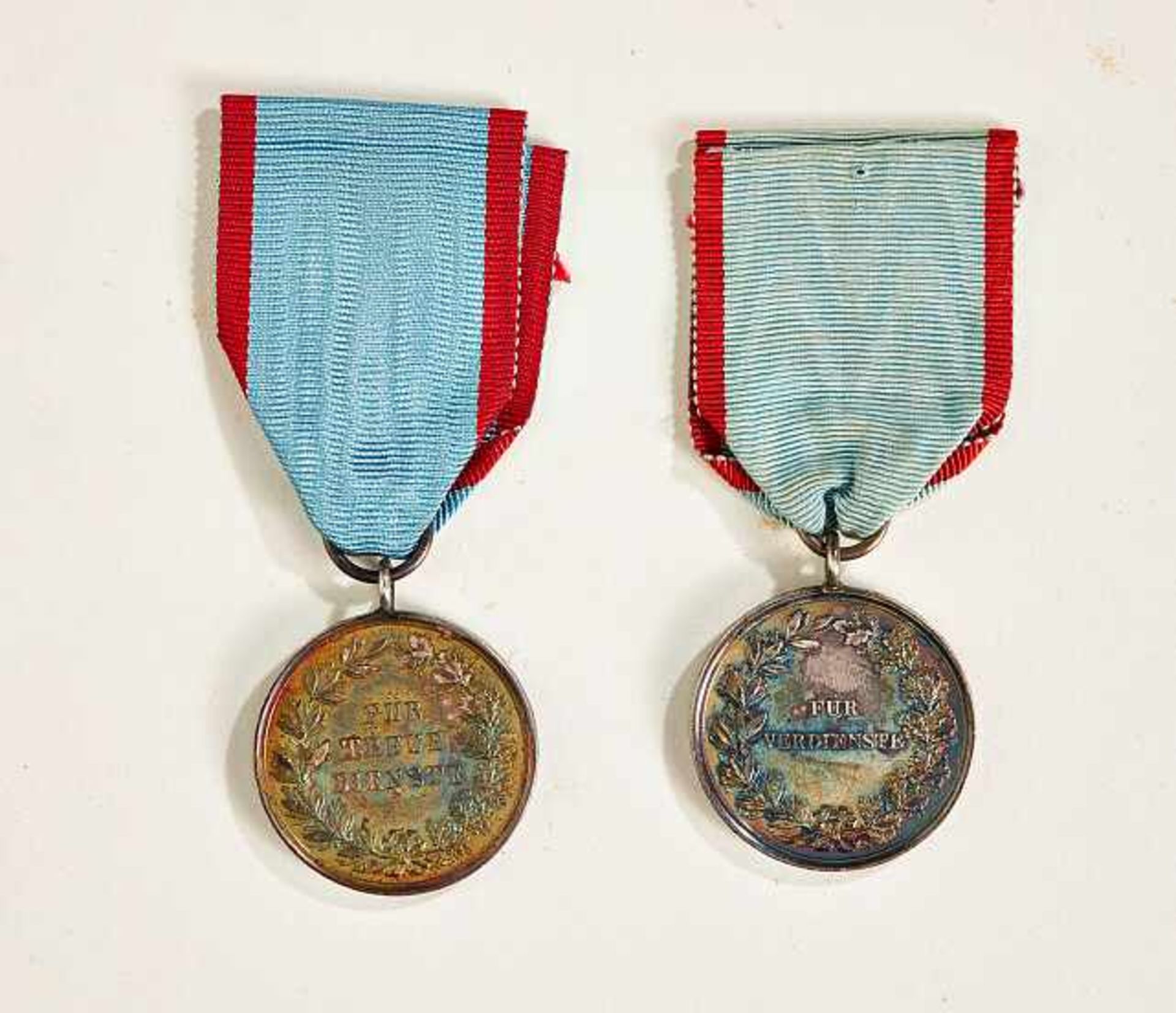 Orden & Ehrenzeichen Deutschland - Hessen-Darmstadt : Hessen Darmstadt Loyal Service Medal (Ludwig - Bild 2 aus 2