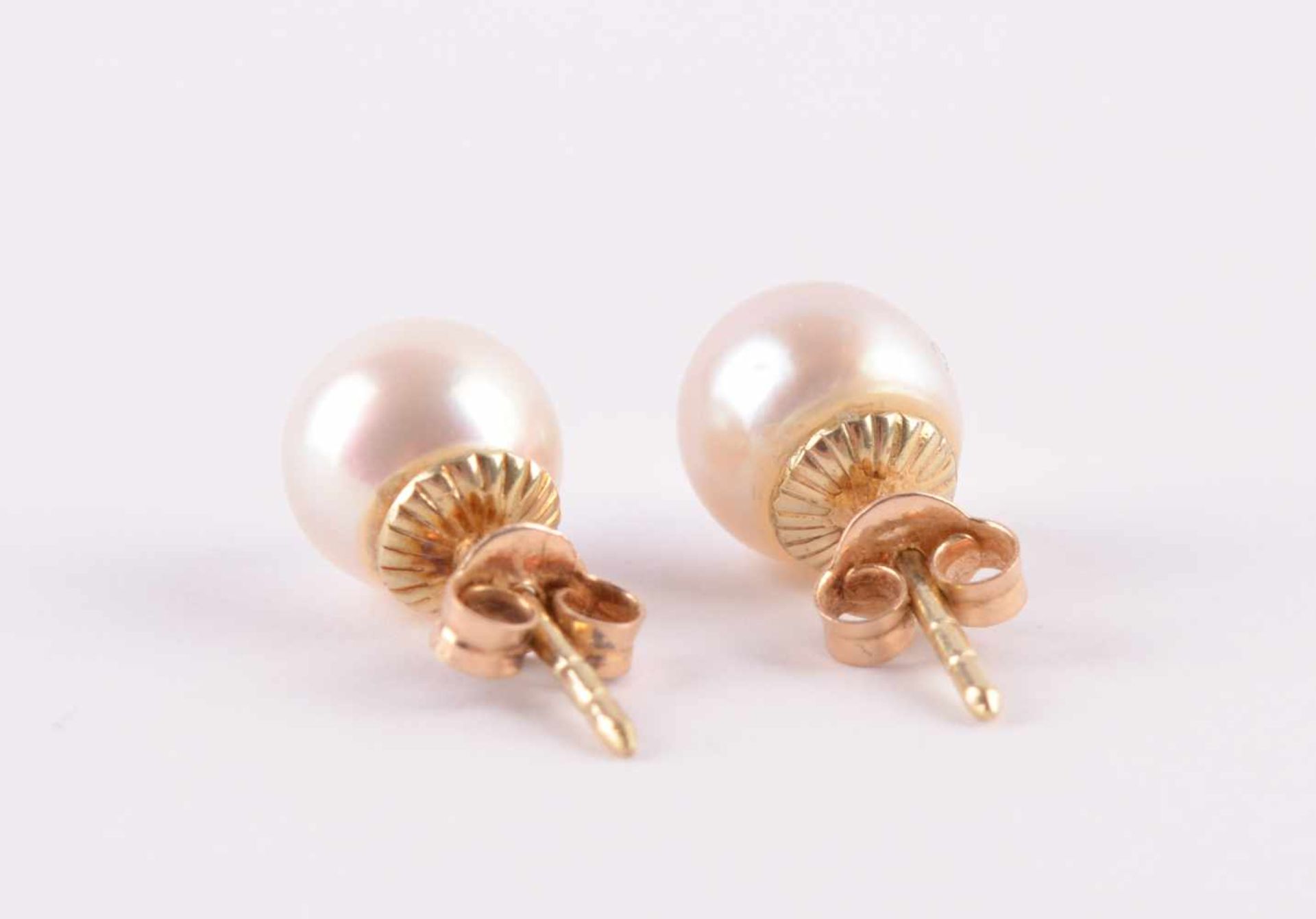 Paar Perlen Ohrstecker585/000 GG, Ø Perlen 7 mm, Gesamtgewicht 2,2 gPair of pearl earrings585/000 - Bild 3 aus 4