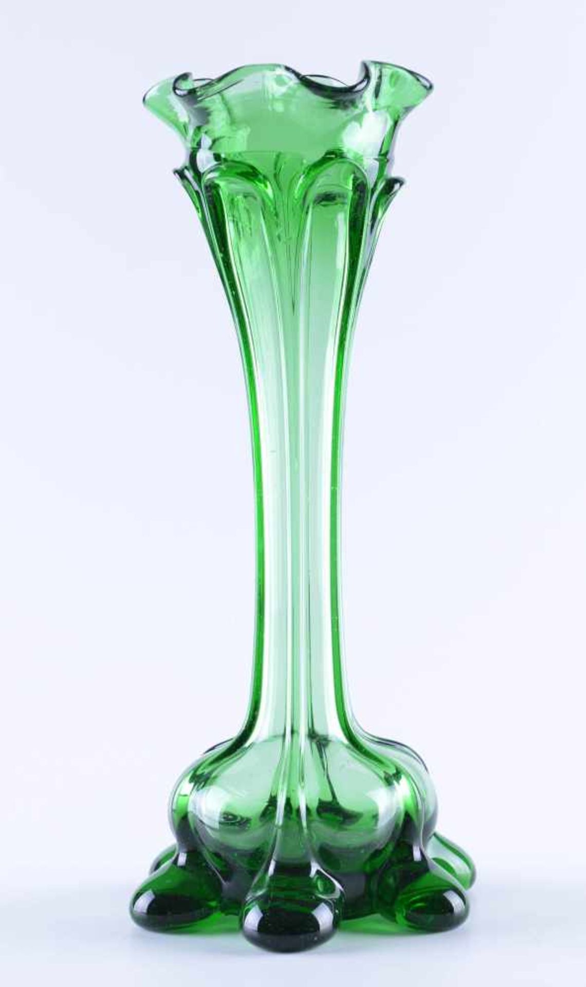 Glasvase Murano um 1970grünes Glas, H: 27,5 cmGlass vase Murano around 1970green glass, height: 27.5