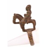 Ring AfrikaBronze, RG circa 60, Gesamthöhe 6,2 cmRing AfricaBronze, ring size about 60, total height