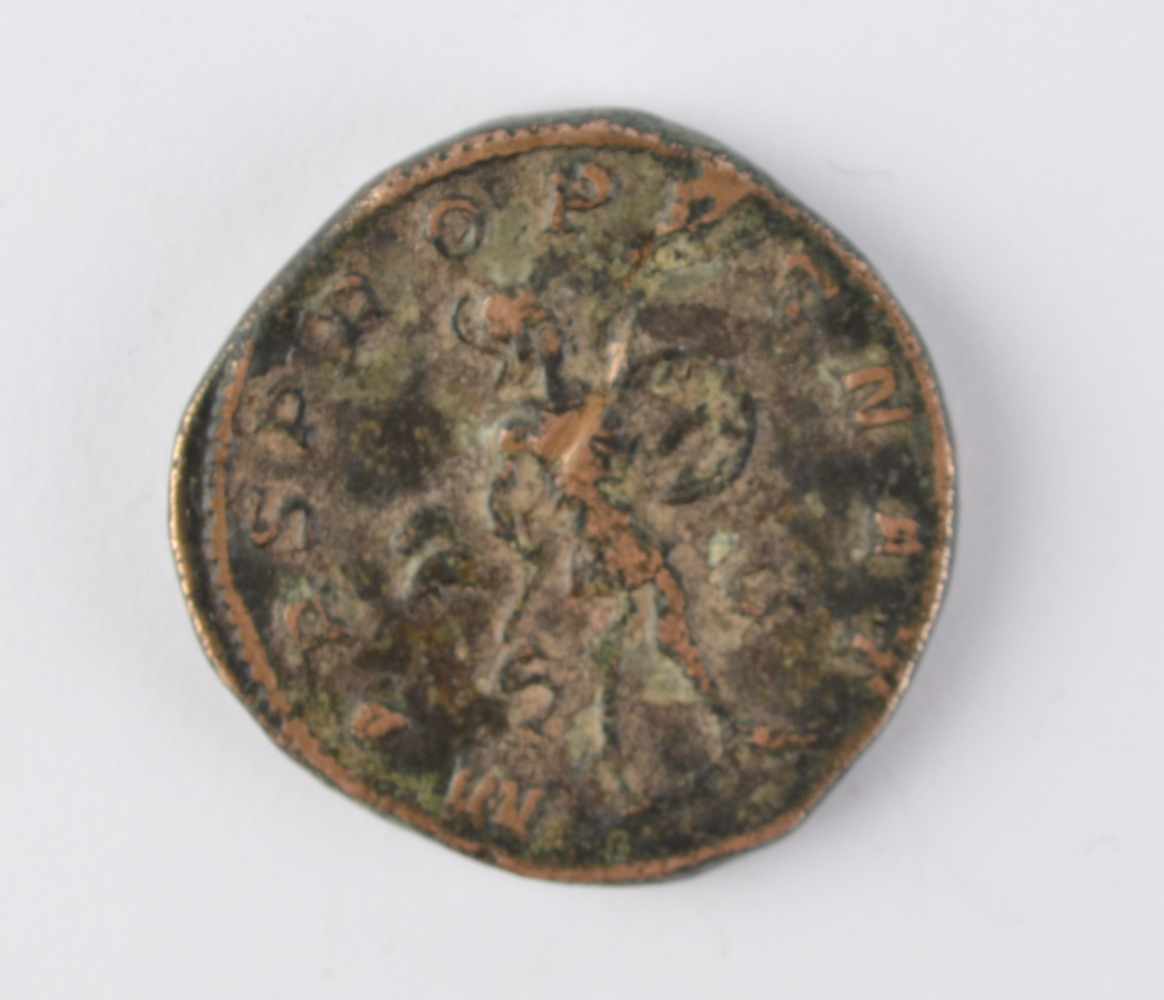 Gordian III. 238-244Sesterz, geprägt in Rom 243/244, avers IMP GORDIANVS PIVS FEL AVG; RIC 332, - Image 2 of 2