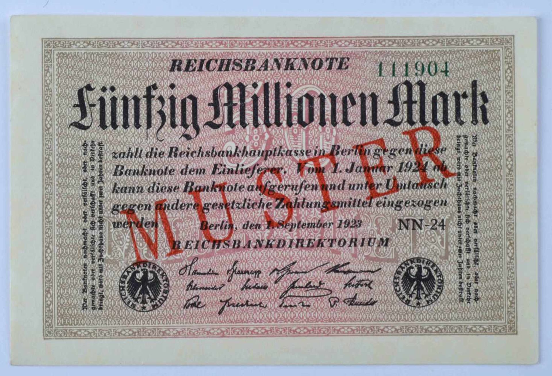 Deutschland, 50 Millionen Mark 01.09.1923Reichsbanknote, mit diagonalem roten Aufdruck-Muster auf