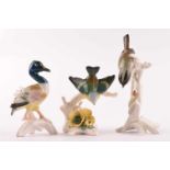 3 Vogelfiguren, Karl Ens VokstedtBaumente (H: 15 cm), Meise mit Apfelblüte (H: 13 cm) und