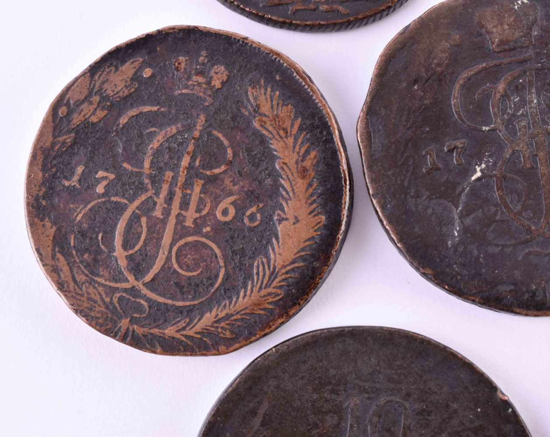 Konvolut Münzen Rußland 18./19. Jhd.10 Stück, dabei: 3 x 10 Kopeken (1763, 1766 und 1836), 4 x 5 - Bild 5 aus 5