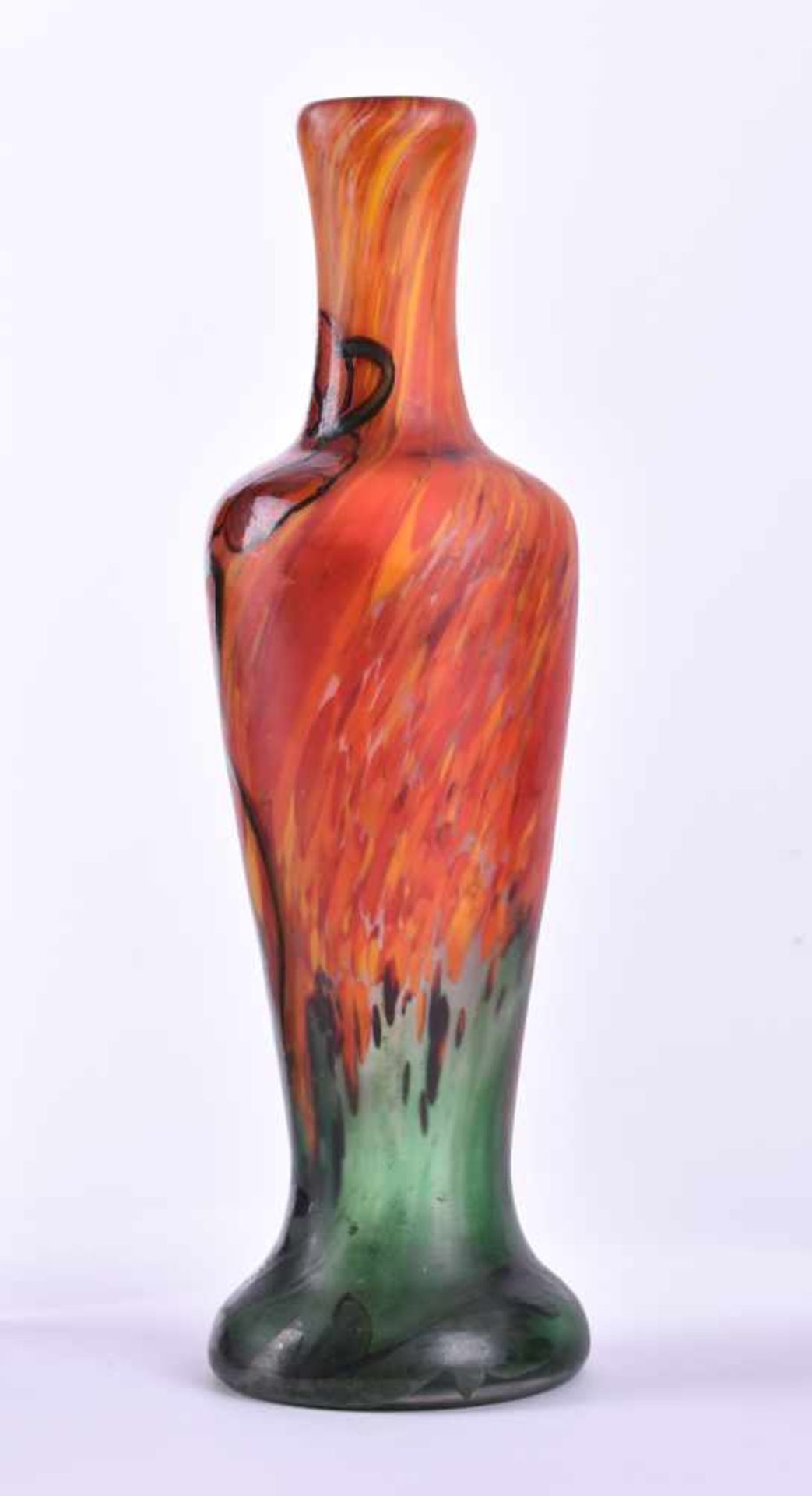 Jugendstil Vase Legras um 1910mit farbigen Einschmelzungen, seitlich signiert, H: 23,5 cmArt Nouveau - Bild 3 aus 7