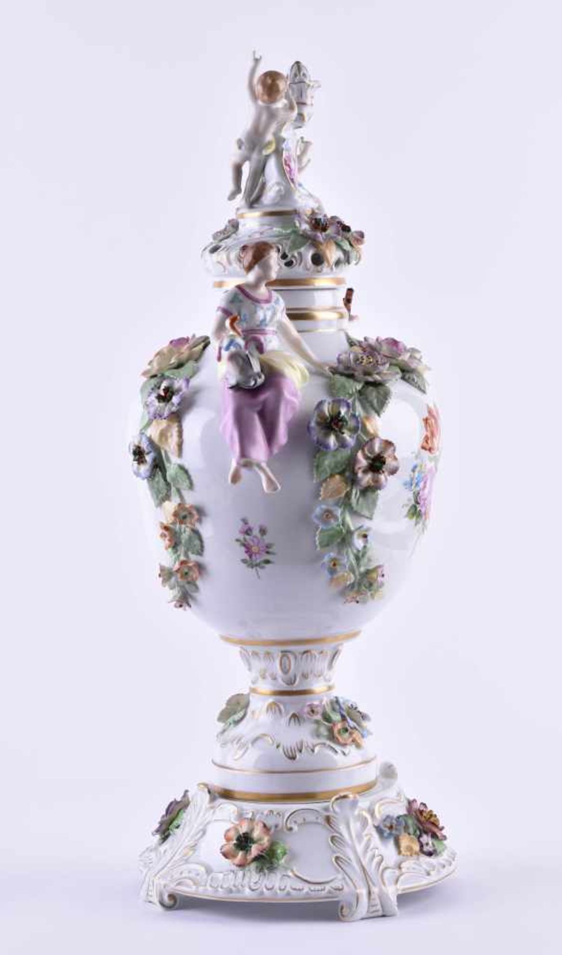 Potpourri Vase Schierholzfarbig staffiert, einige Blüten best., 1 Figur vom Deckel rückseitig mit - Bild 2 aus 6