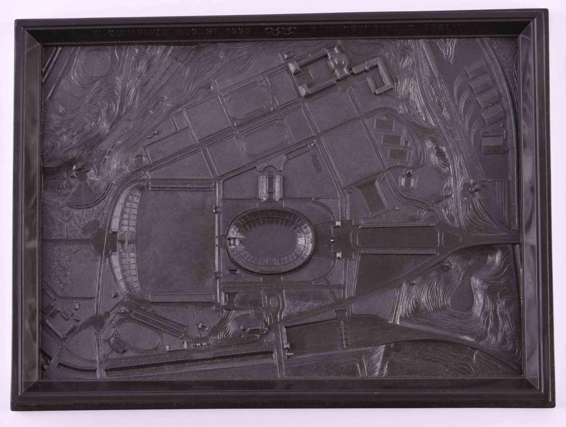 Reichssportfeld Olympia 1936Bakelit, unbeschädigt, in original Verpackung, 21,5 cm x 28,5 cmReich - Bild 3 aus 4