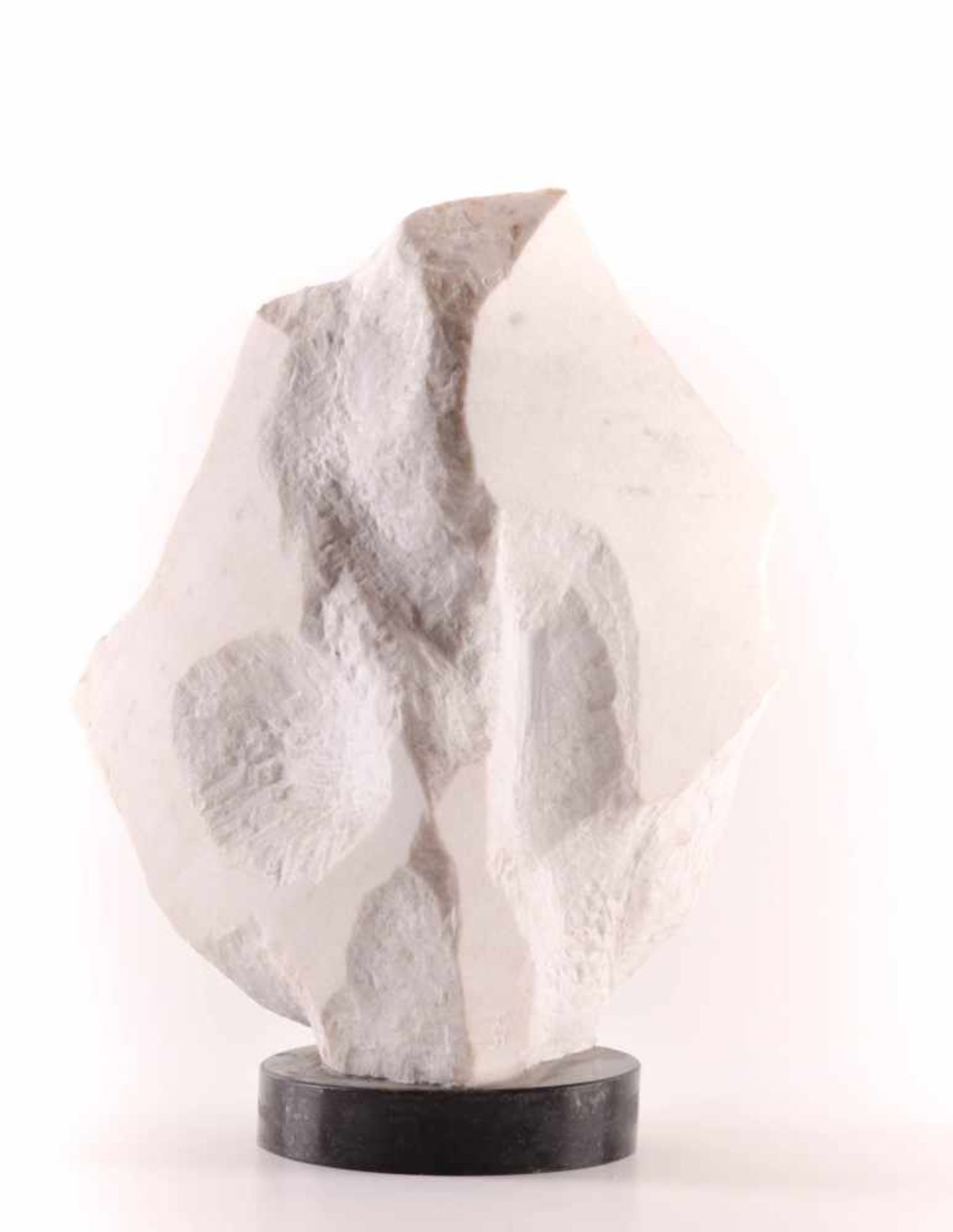 Charlotte SOMMER-LANDGRAF (1928-2006)"Ohne Titel"Skulptur-Volumen, Carrara Marmor, Unikat, H: 30,2 - Image 2 of 3