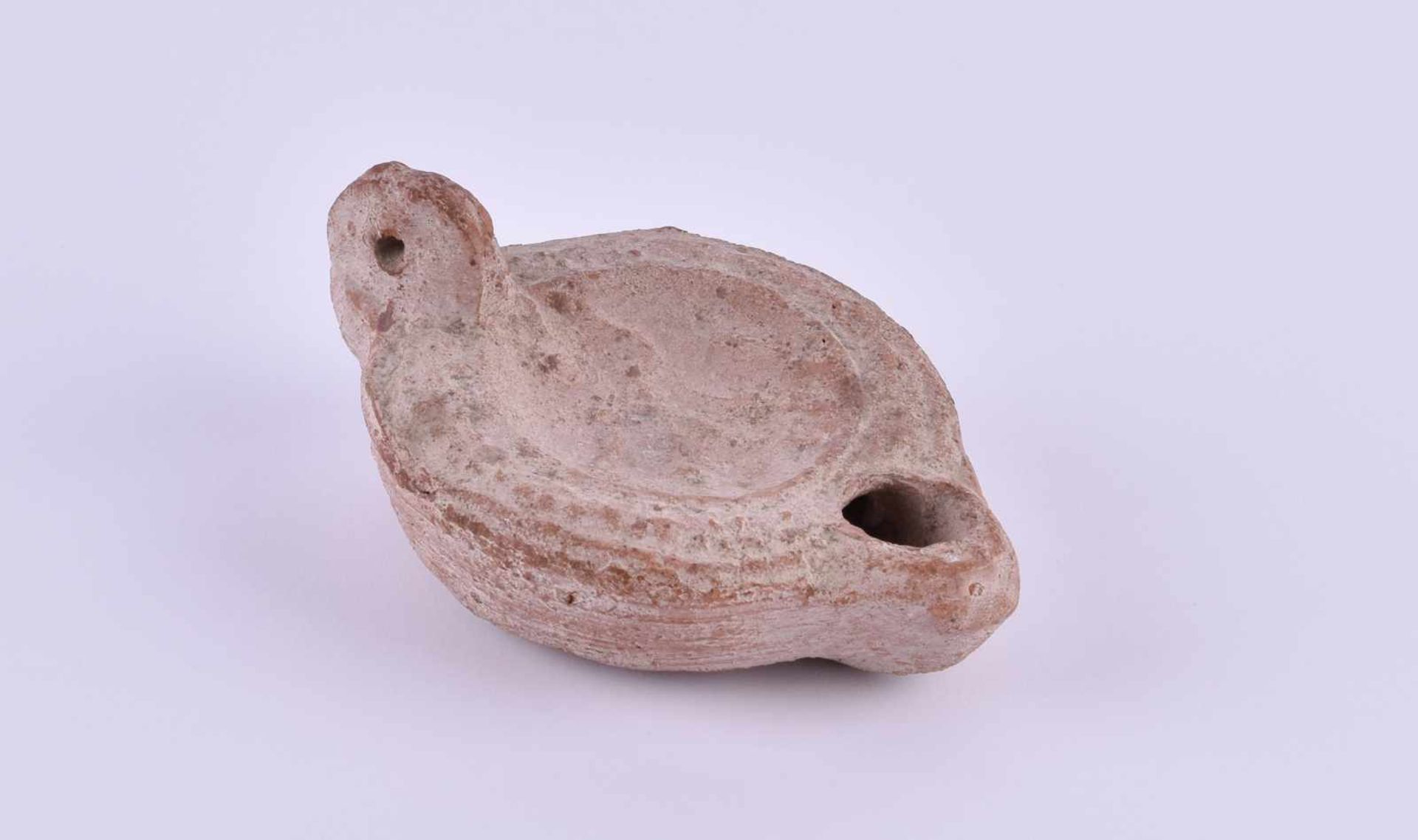 Öl-Lampe griechisch-römisch 300-400 n.Chr.Ton, Ø 7 cmOil lamp Greco-Roman 300-400 AD.clay, Ø 7 cm