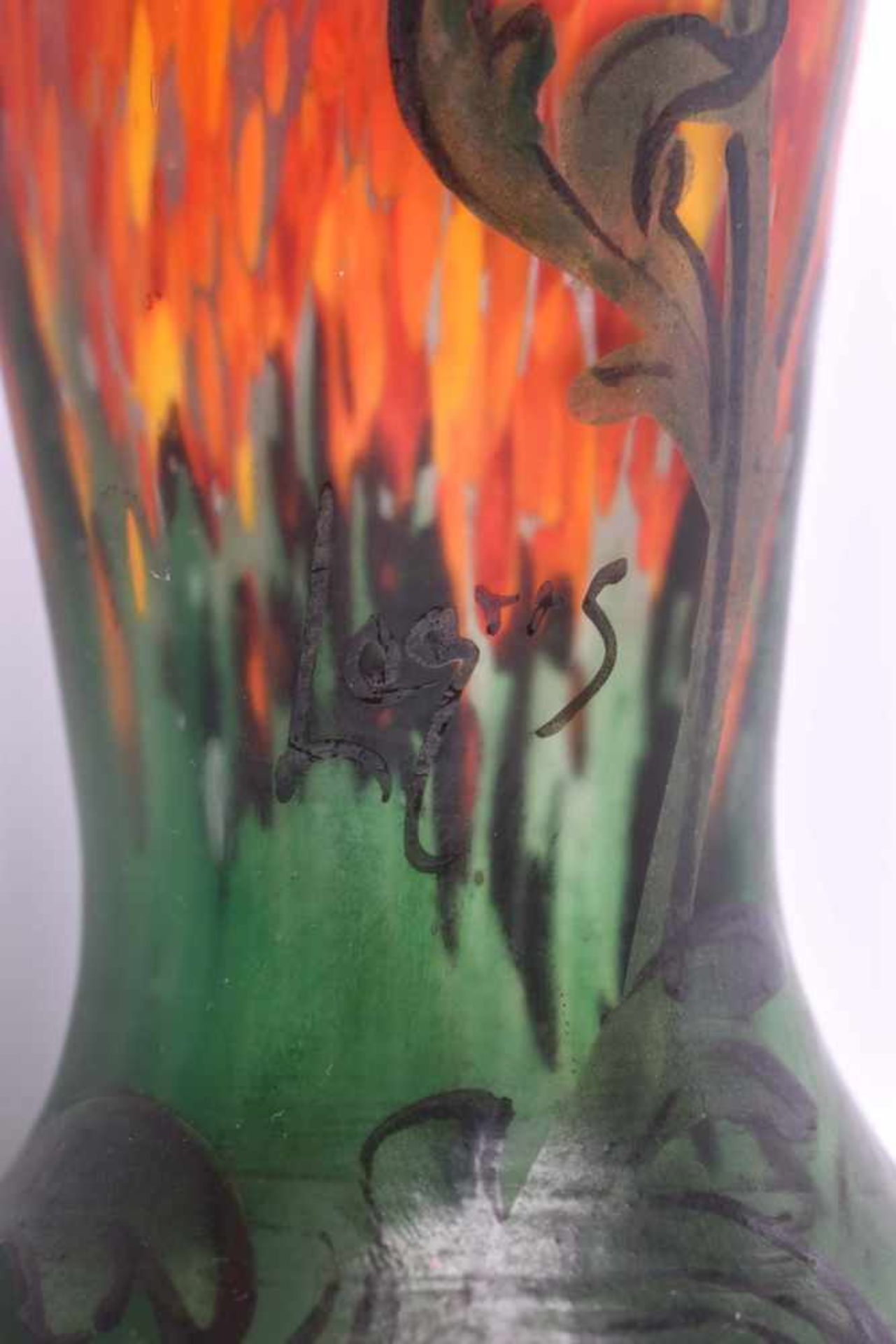 Jugendstil Vase Legras um 1910mit farbigen Einschmelzungen, seitlich signiert, H: 23,5 cmArt Nouveau - Image 6 of 7