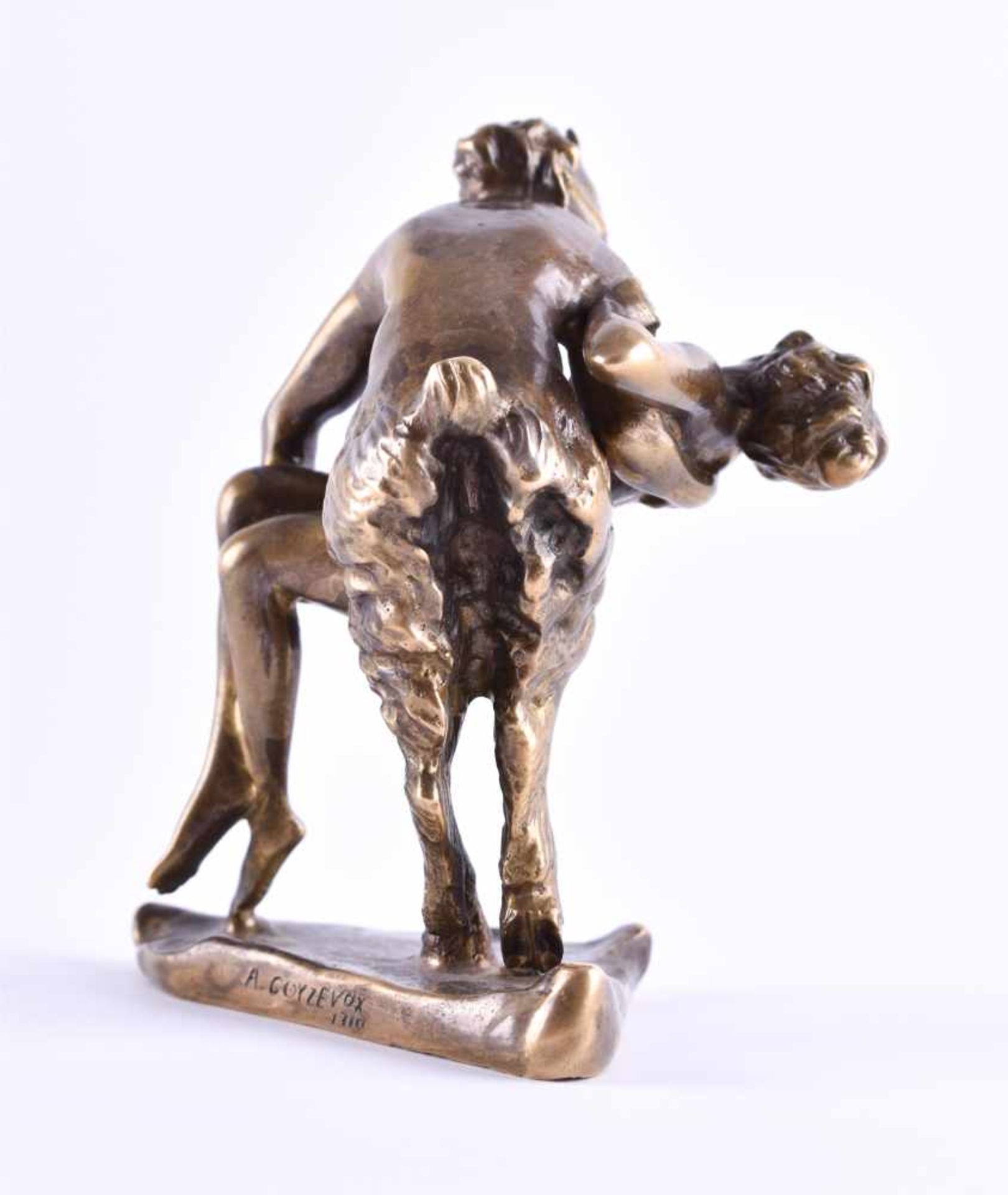 Künstler des 19. Jhd."Ohne Titel"Skulptur- Bronze, H: 9 cm,seitlich in der Plinthe ungedeutet - Bild 3 aus 4