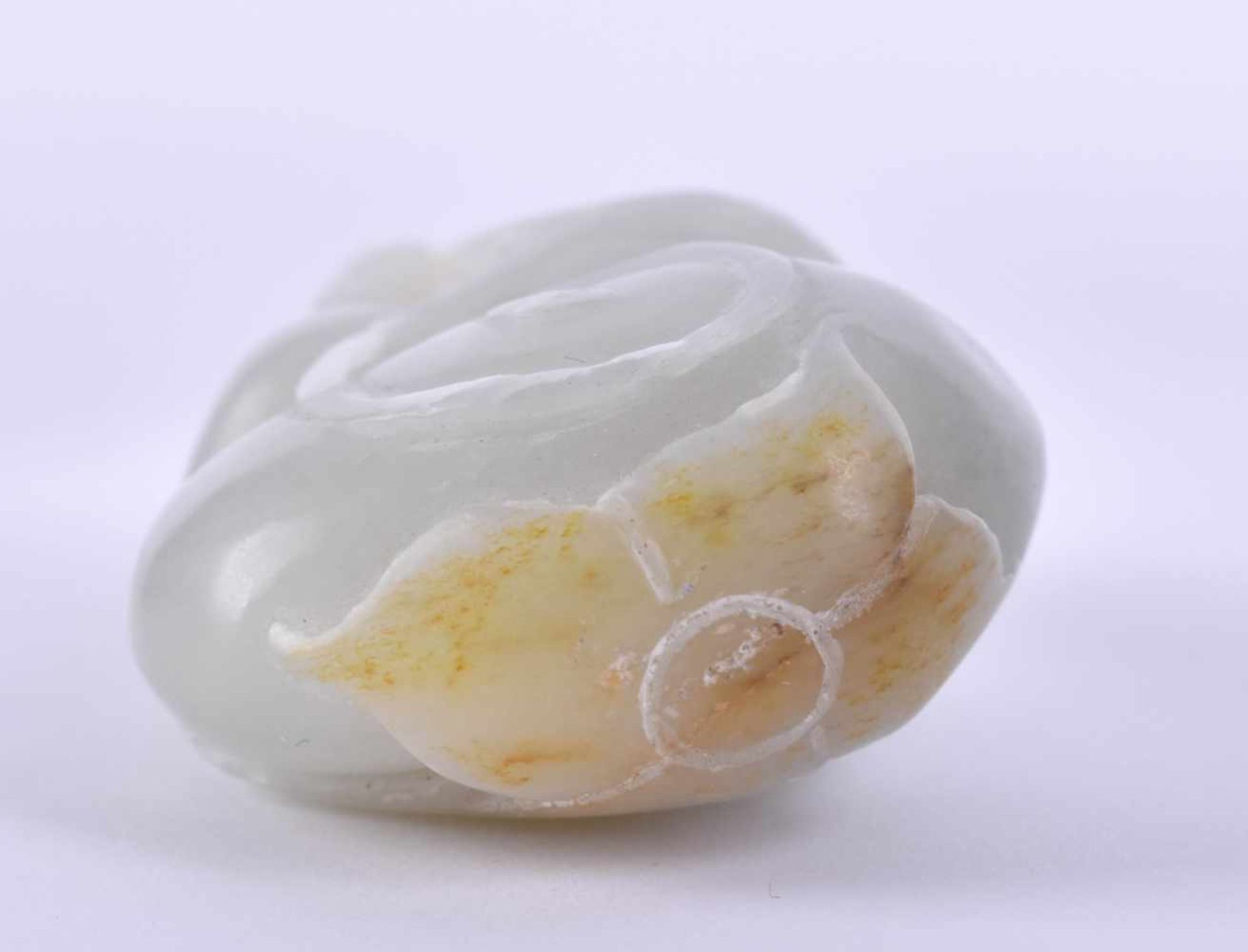 Jade Glücksbringer China Qingweiss, ca. 5,2 cm x 3,1 cm x 2,2 cmJade talisman China Qing - Image 3 of 4