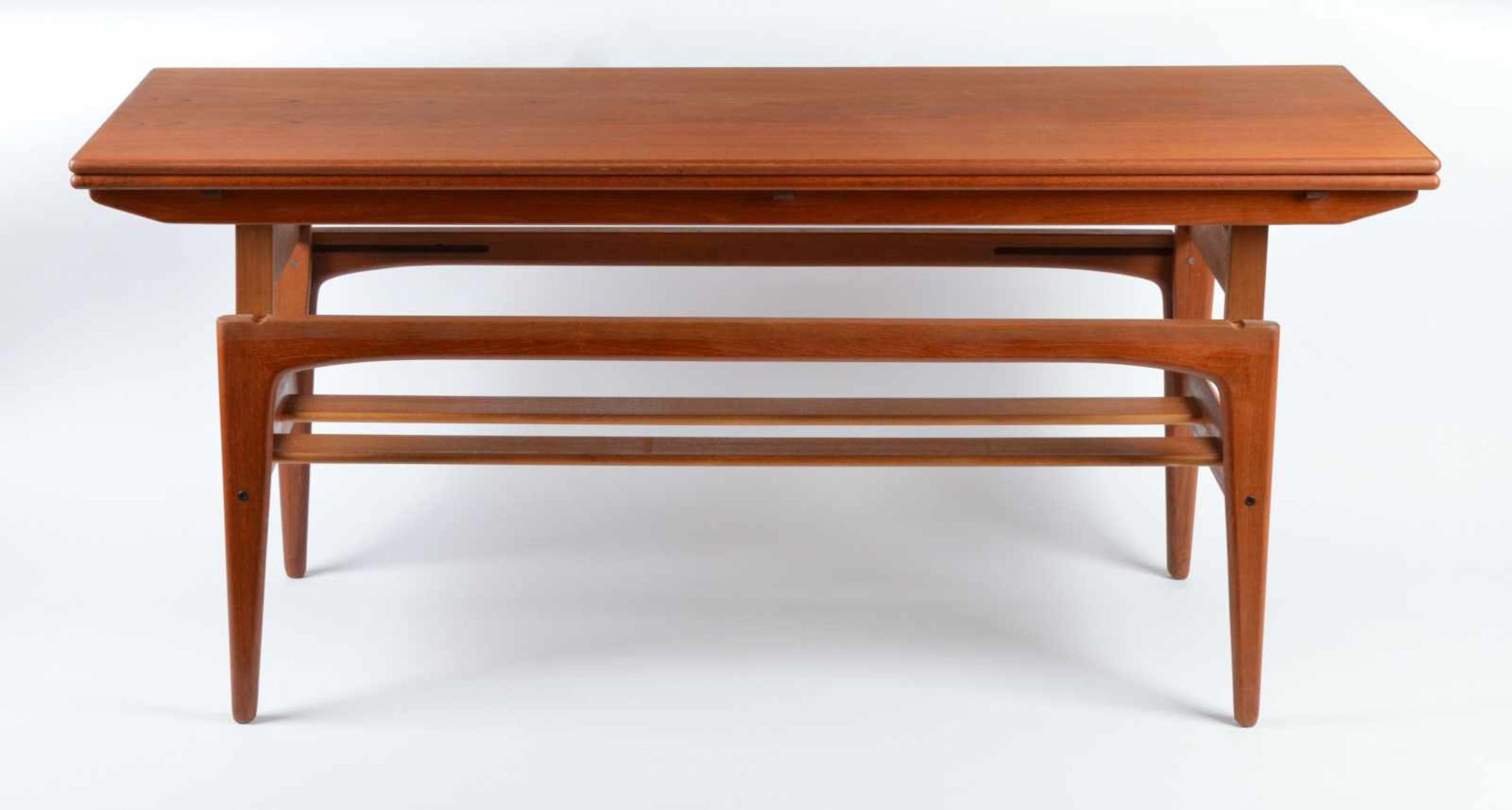 Tisch Kai Kristiansen Dänemark um 1960Teakholz, Trioh Möbel, 54 cm x 150 cm x 54 cm, ausgeklappt und - Bild 2 aus 5