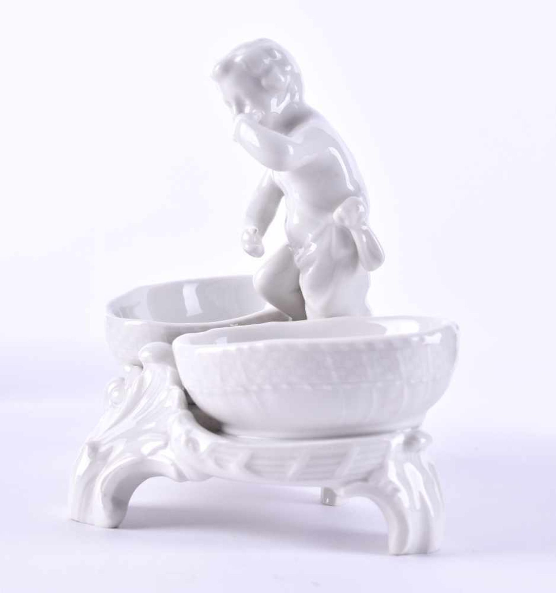 Saliere KPMwhite porcelain, blue scepter mark, 1st choice, height: 10.5 cm, width: 11.5 cmSaliere - Bild 2 aus 4