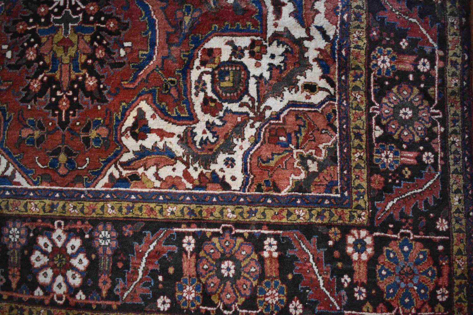 Old oriental carpet340 cm x 227 cmAlter Orientalischer Teppich340 cm x 227 cm- - -23.90 % buyer's - Bild 2 aus 5