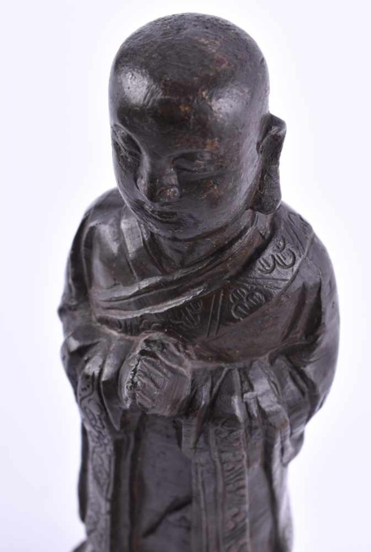 Figure of an Ananda, China Ming dynastyheavy bronze with dark patina, the youthful Ananda in a - Image 2 of 5