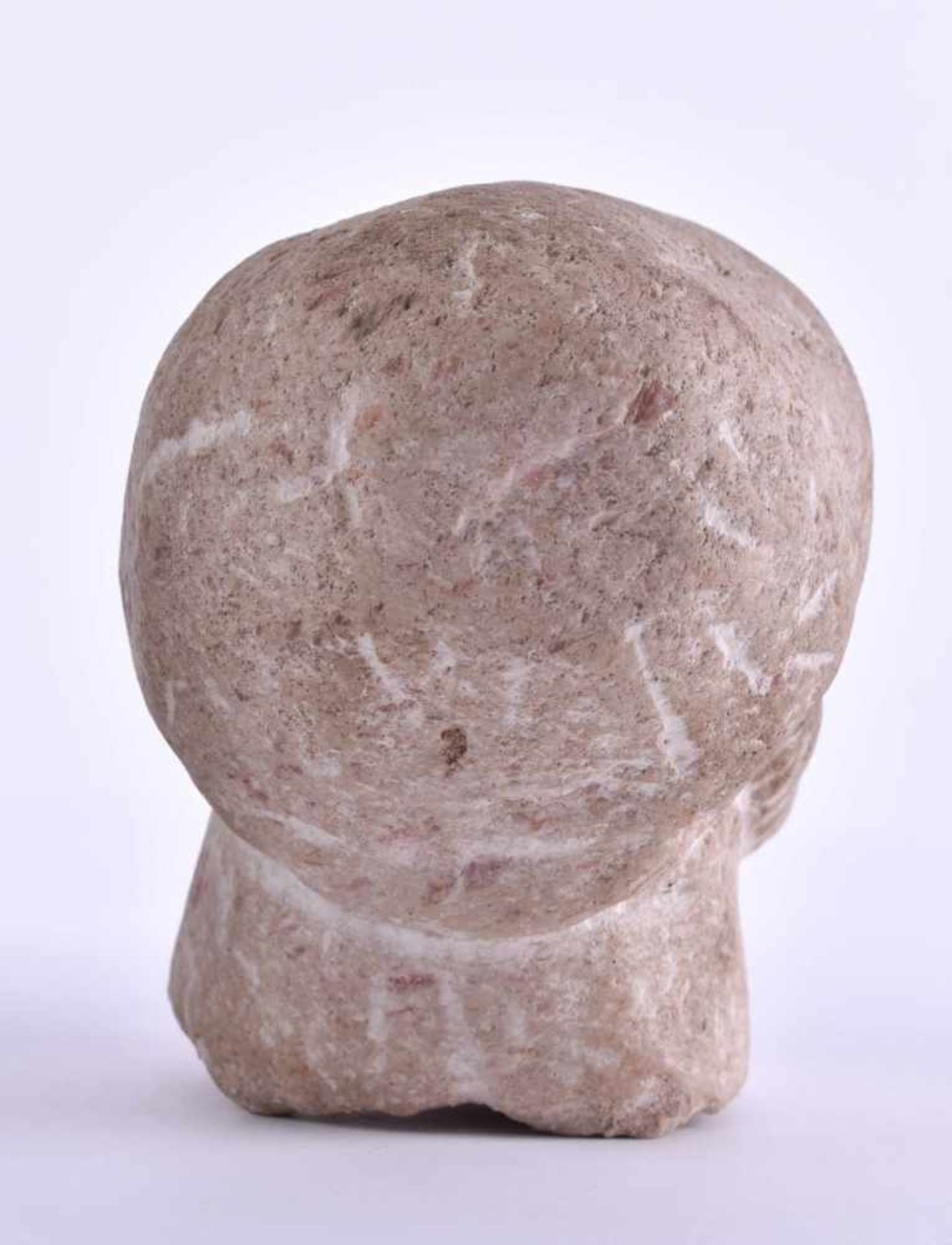 Middle East, helmet (800-300 BC)marble, finely carved, about 10.6 cm x 9 cm x 7.6 cmNaher Osten, - Image 3 of 6