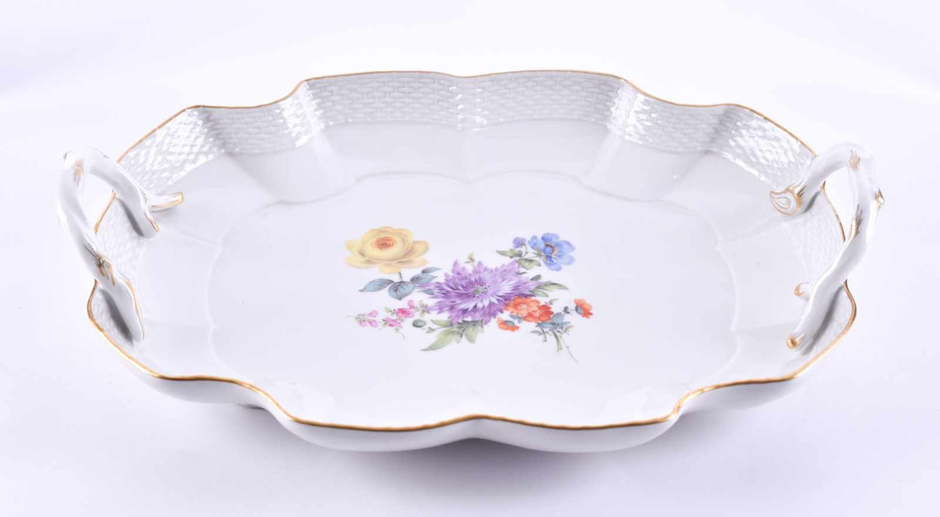 Handle bowl Meissencolored and gold painted, decor with German Blume bouquet, relief at the edge,