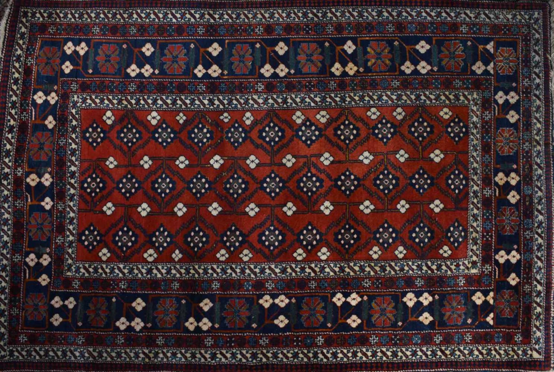 Old oriental carpet183 cm x 120 cmAlter Orientalischer Teppich183 cm x 120 cm- - -23.90 % buyer's