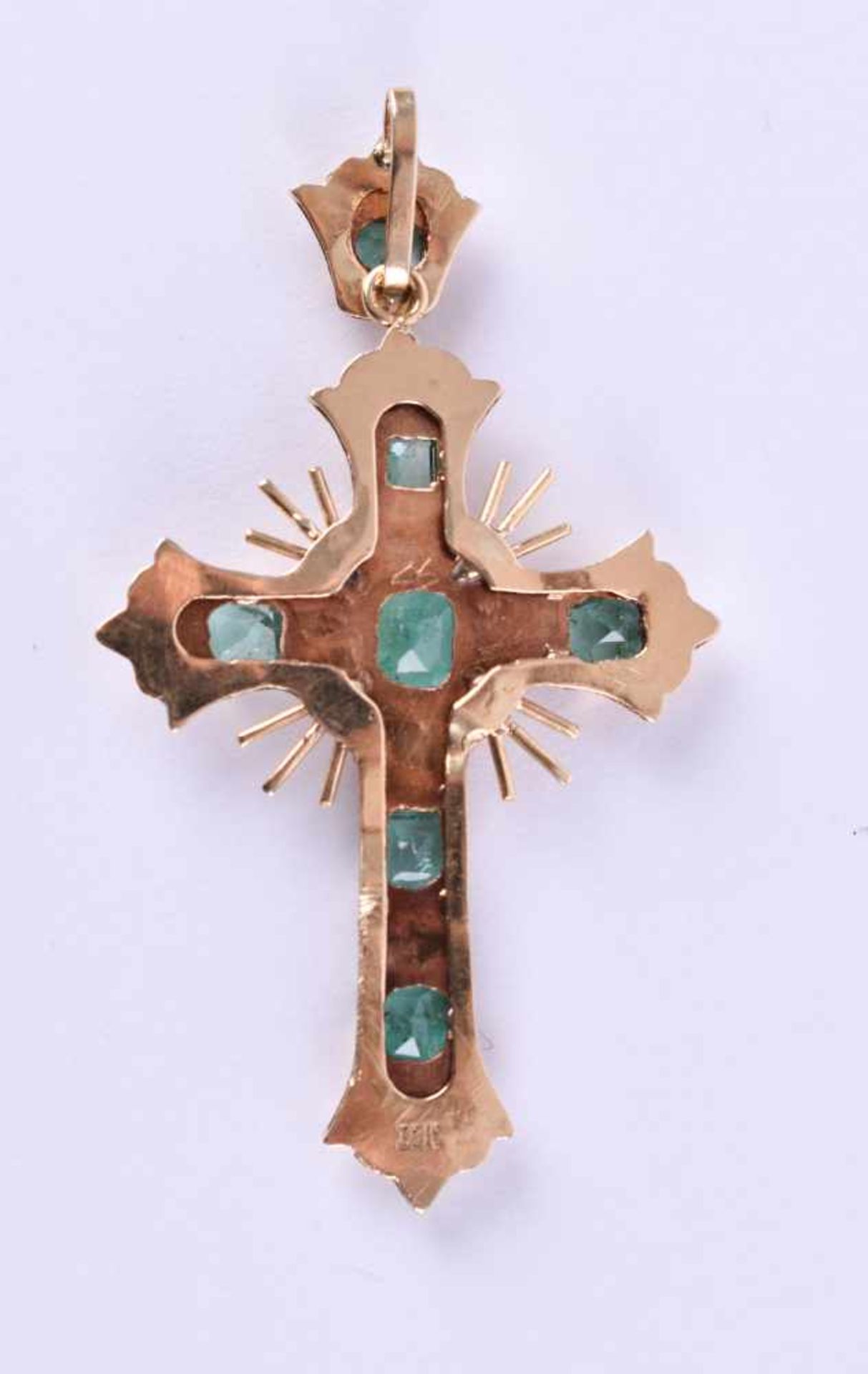 Cross pendantyellow gold 750/000, set with natural emeralds together approx. 1.50 ct,, 5 cm x 3 - Bild 4 aus 5