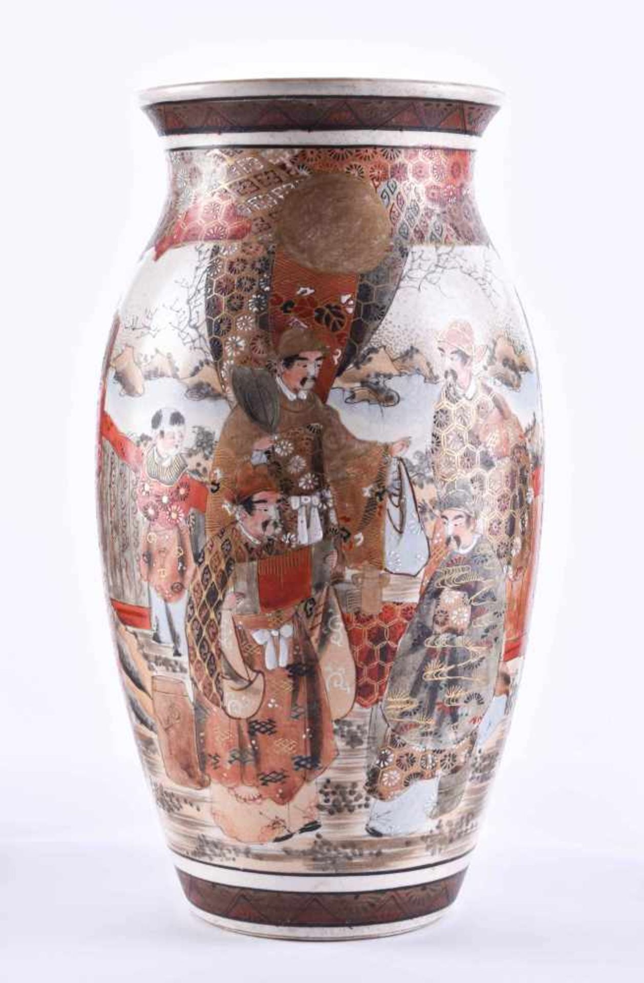 Satsuma vase Japan Meiji periodcolored and gold decorated, circumferentially painted with very