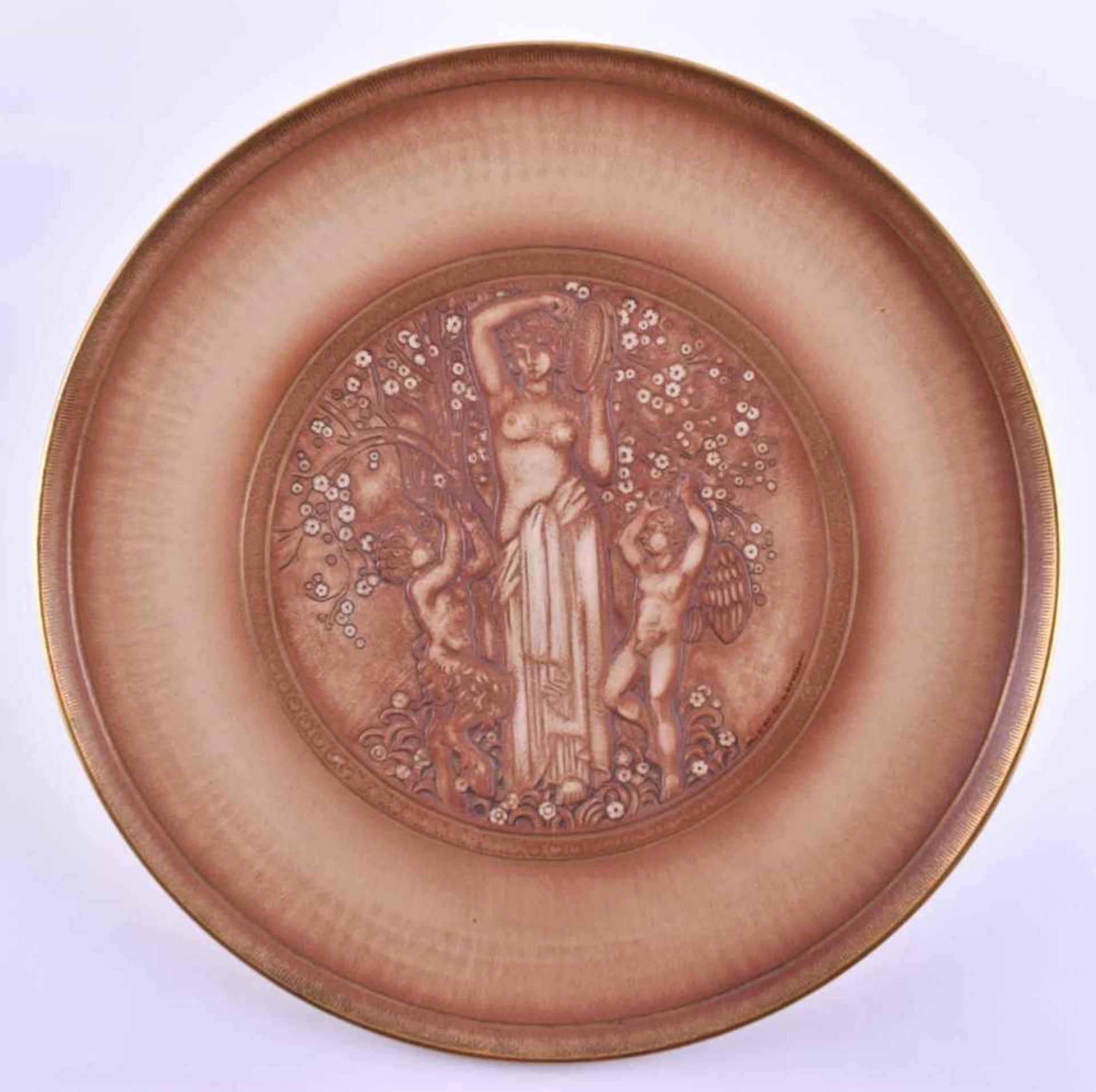 Great plate Sevres Francedecorated in the mirror with figurative and floral decor, decorated with