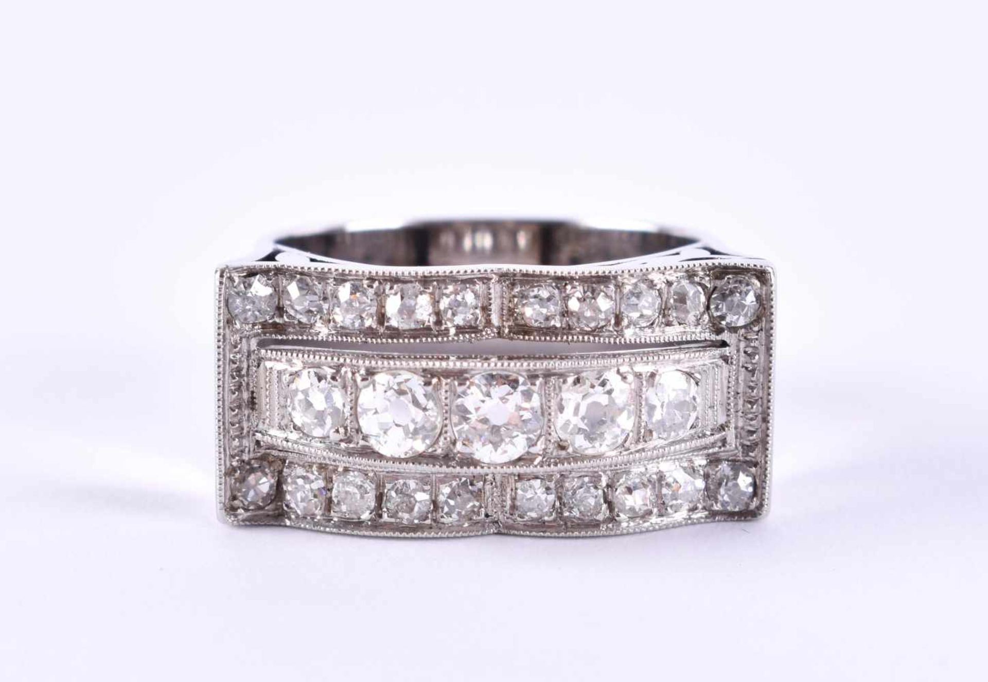 Art deco diamond ringwhite gold 585 tested, set with 25 white brilliants, together approx. 1.40