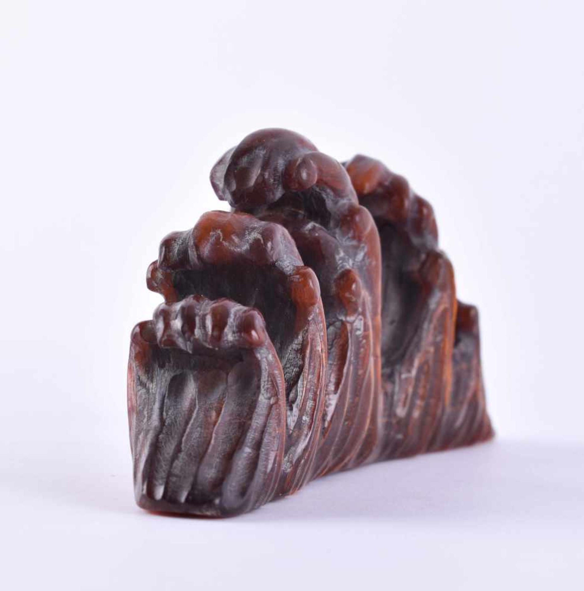 Brush Bin China Qing dynastyhorn, carved, 5.3 cm x 12.3 cm x 2.3 cmPinsel-Ablage China Qing - Bild 2 aus 4