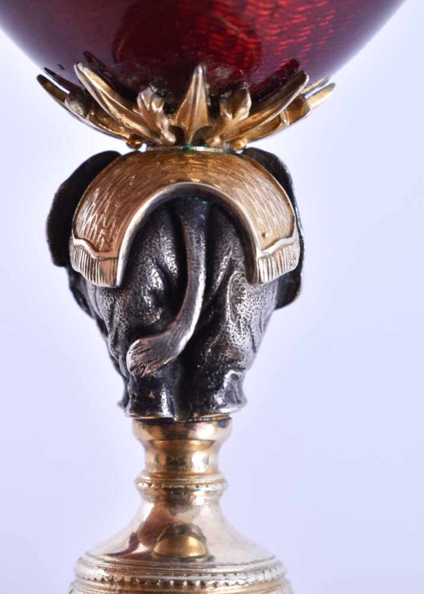 Egg Russiasilver gilded 88 zolotnik, foldable, internally carved swan of mammoth mounted on nephrite - Image 5 of 8